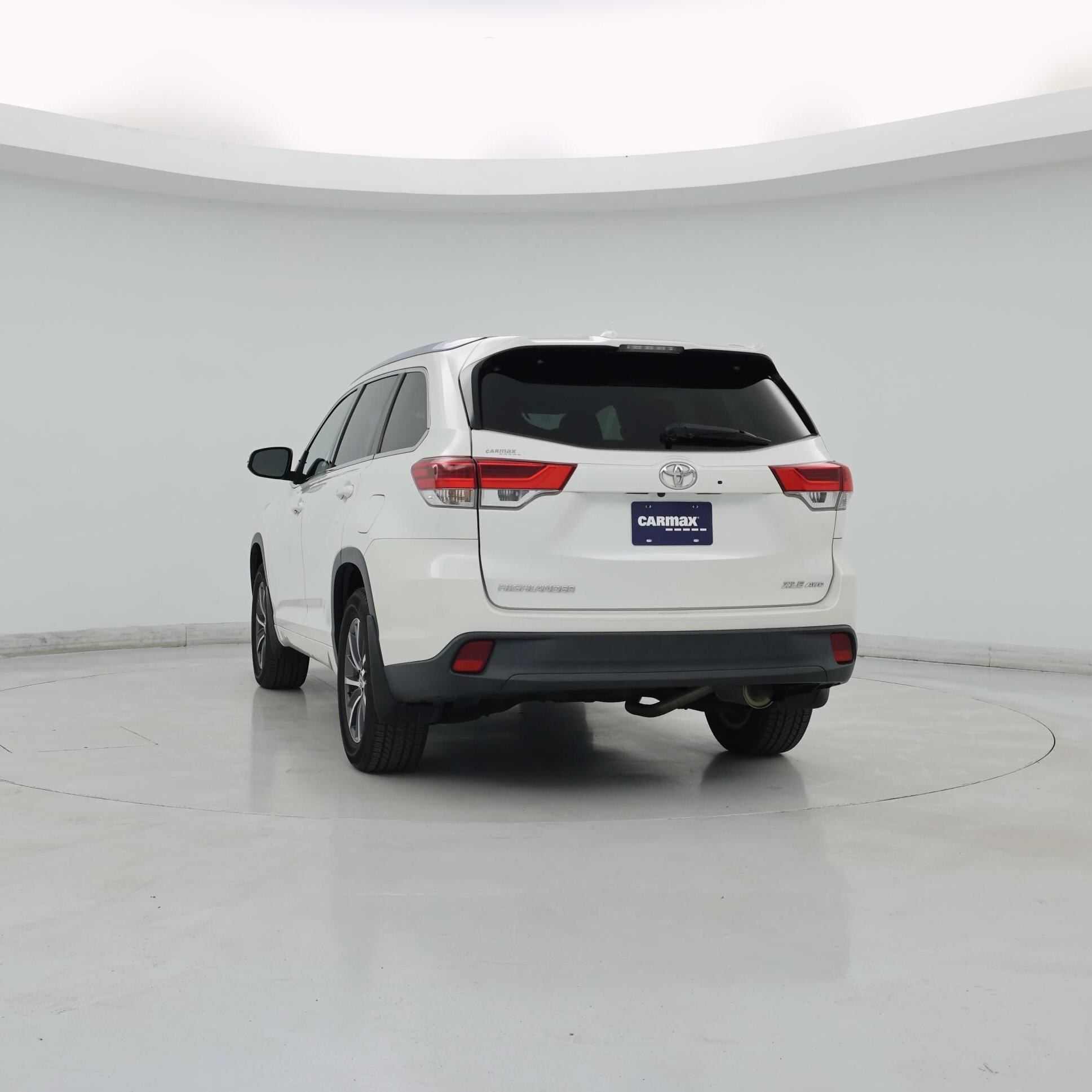Thumbnail: 2018 Toyota Highlander - 6
