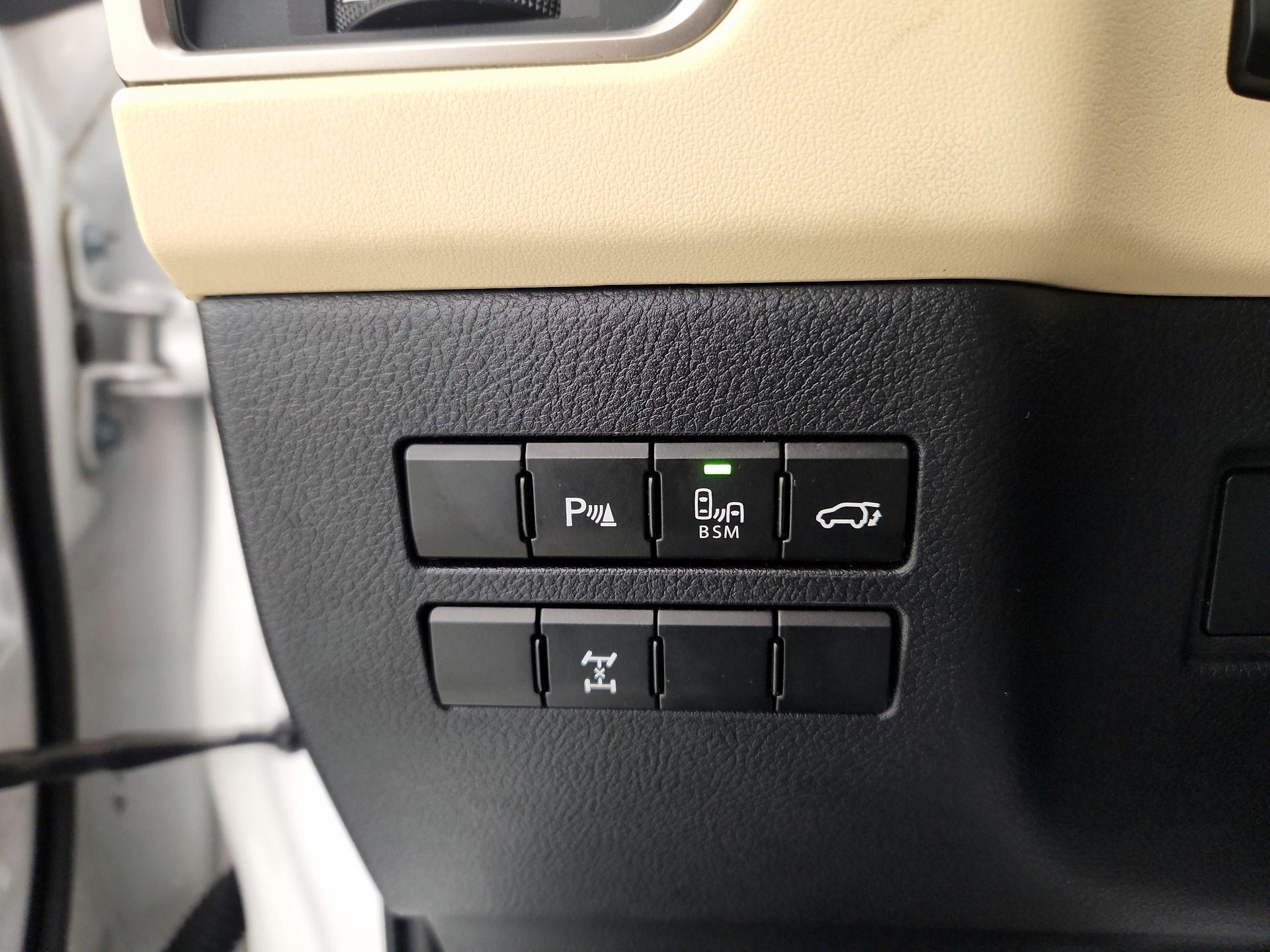 Thumbnail: 2017 Lexus NX - 13