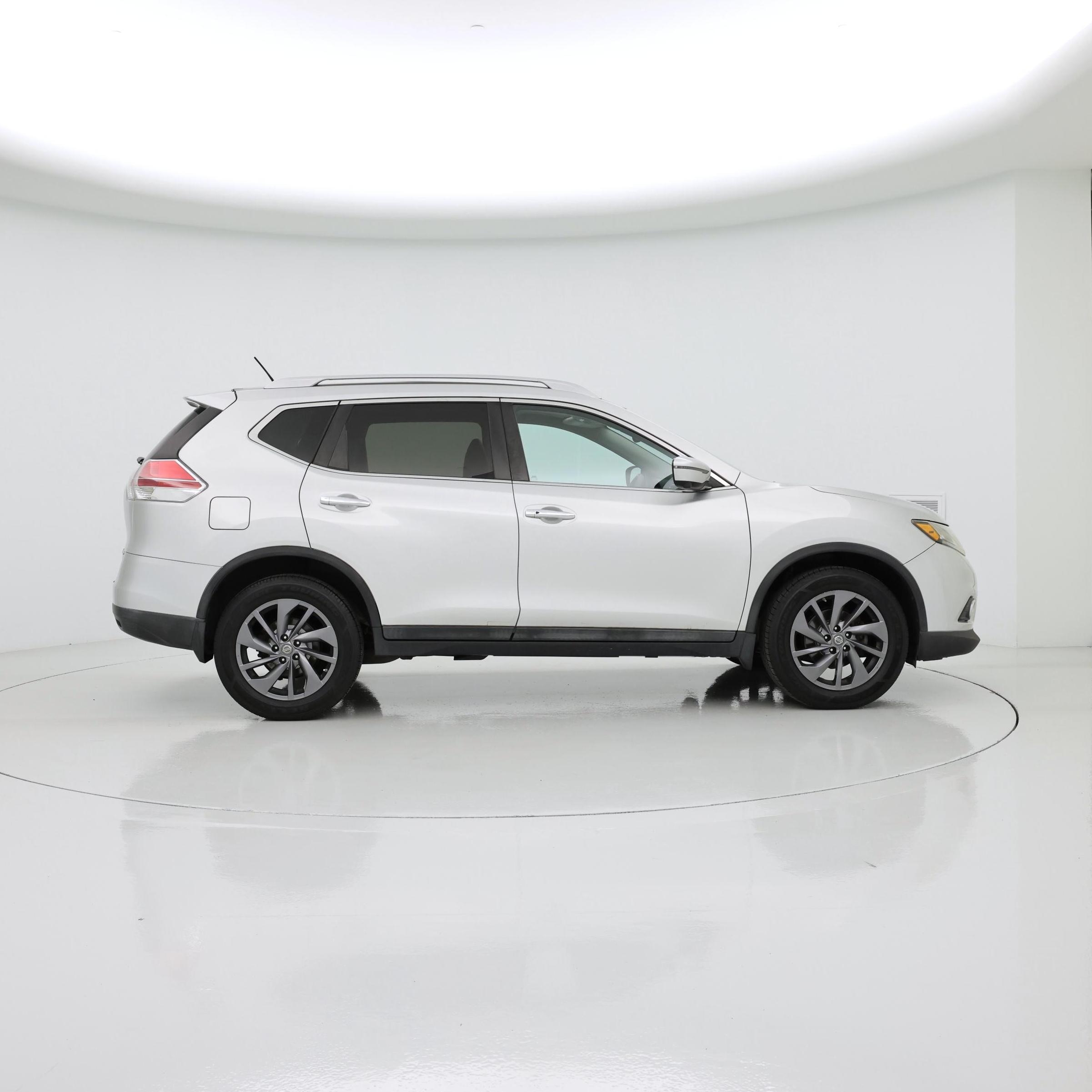 Thumbnail: 2016 Nissan Rogue - 7