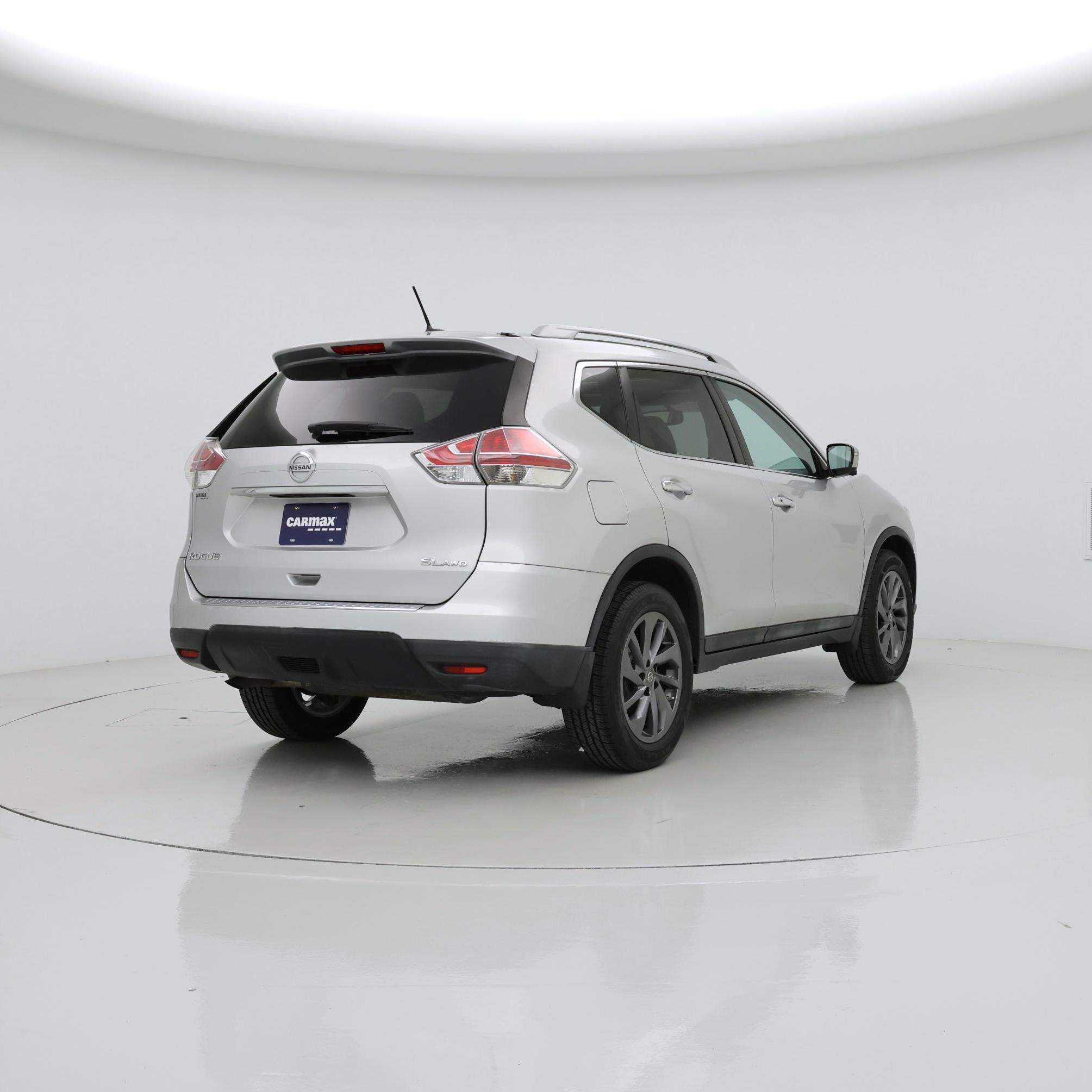 Thumbnail: 2016 Nissan Rogue - 8