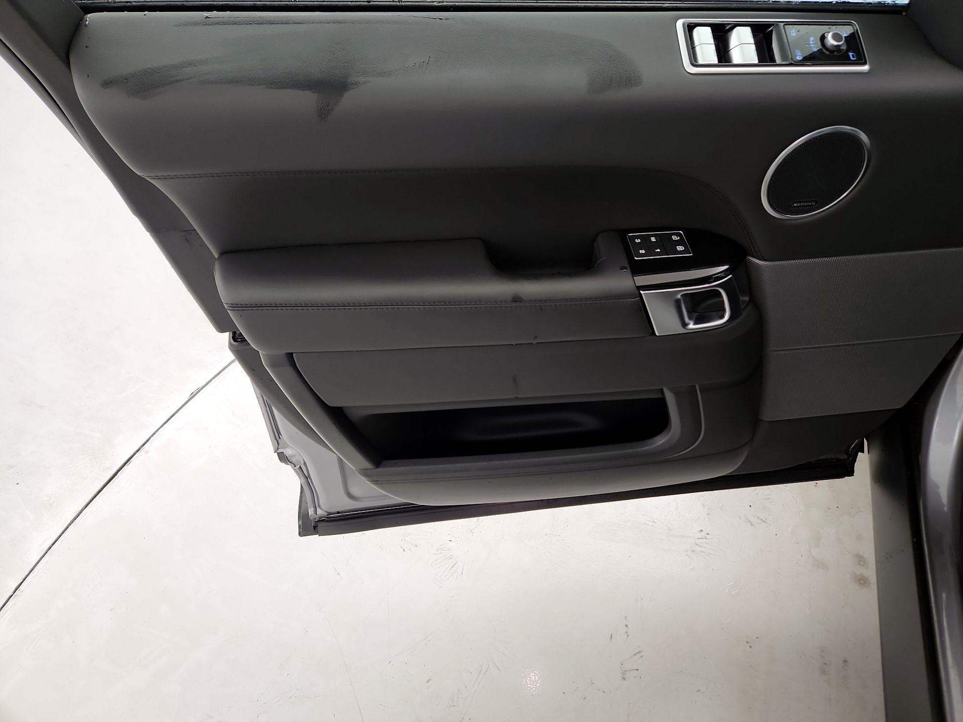 Thumbnail: 2022 Land Rover Range Rover Sport - 12