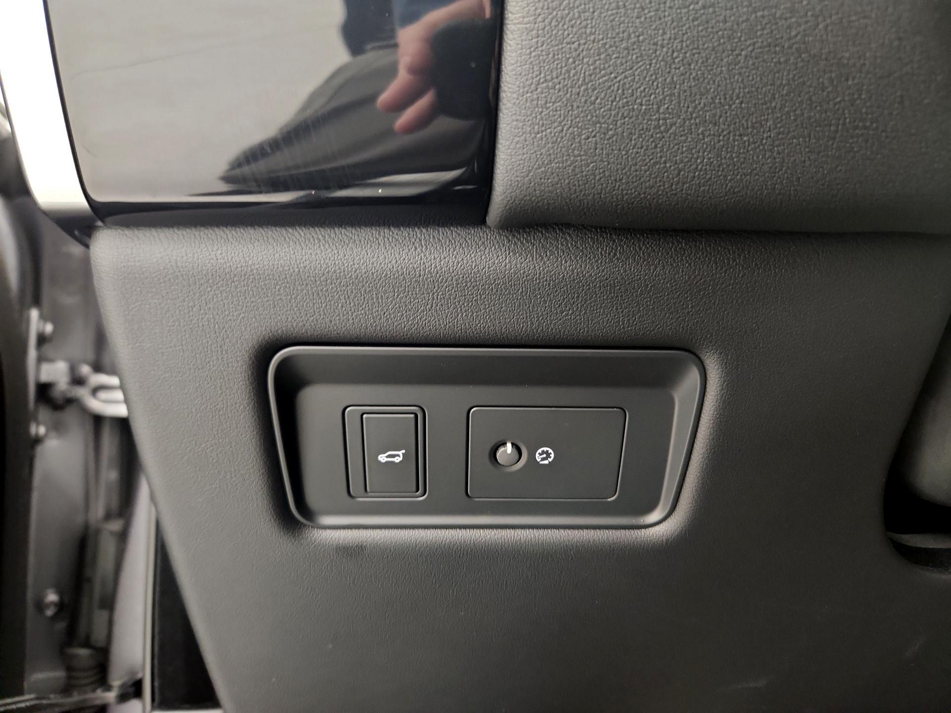 Thumbnail: 2022 Land Rover Range Rover Sport - 13