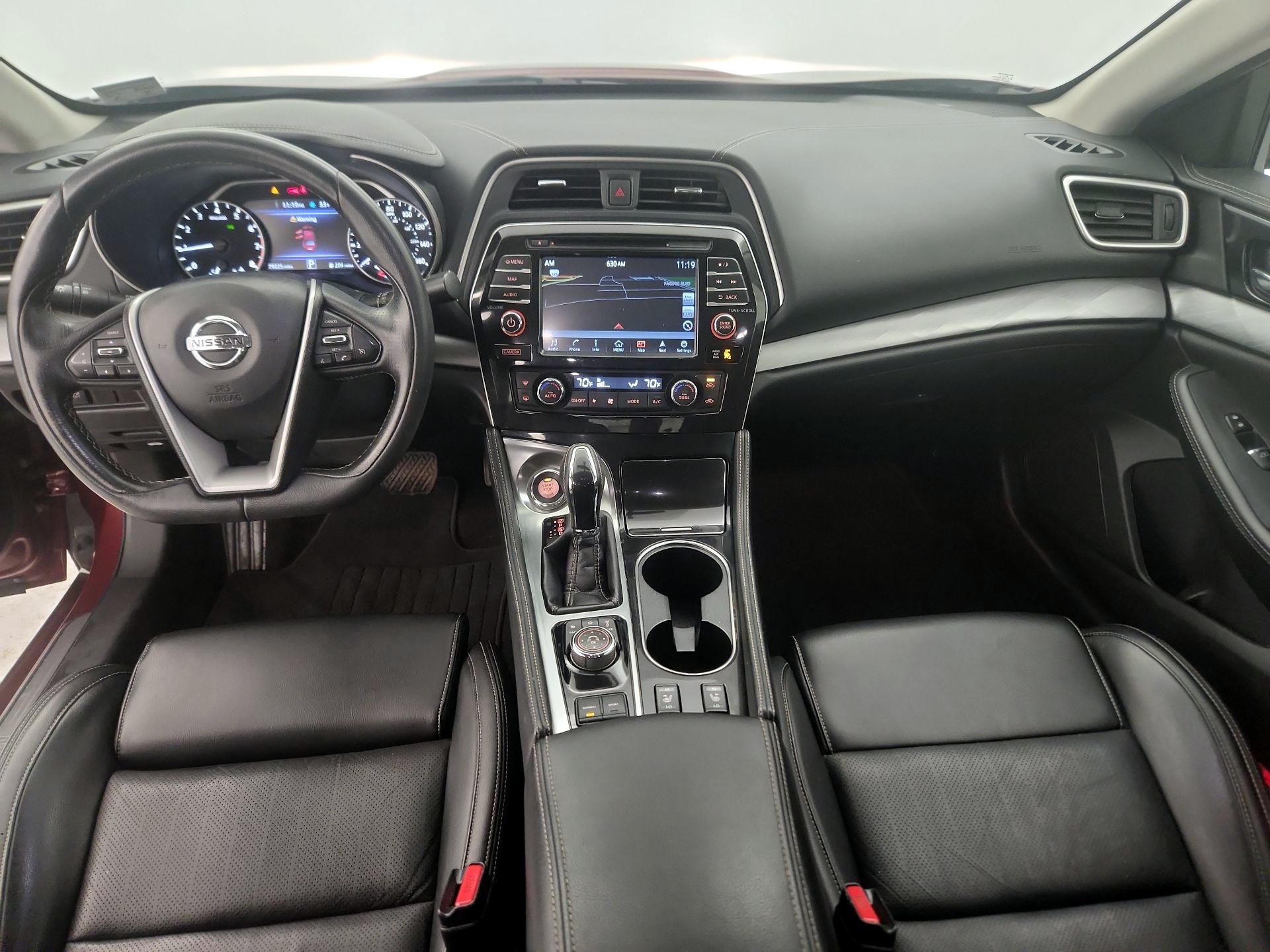 Thumbnail: 2017 Nissan Maxima - 9