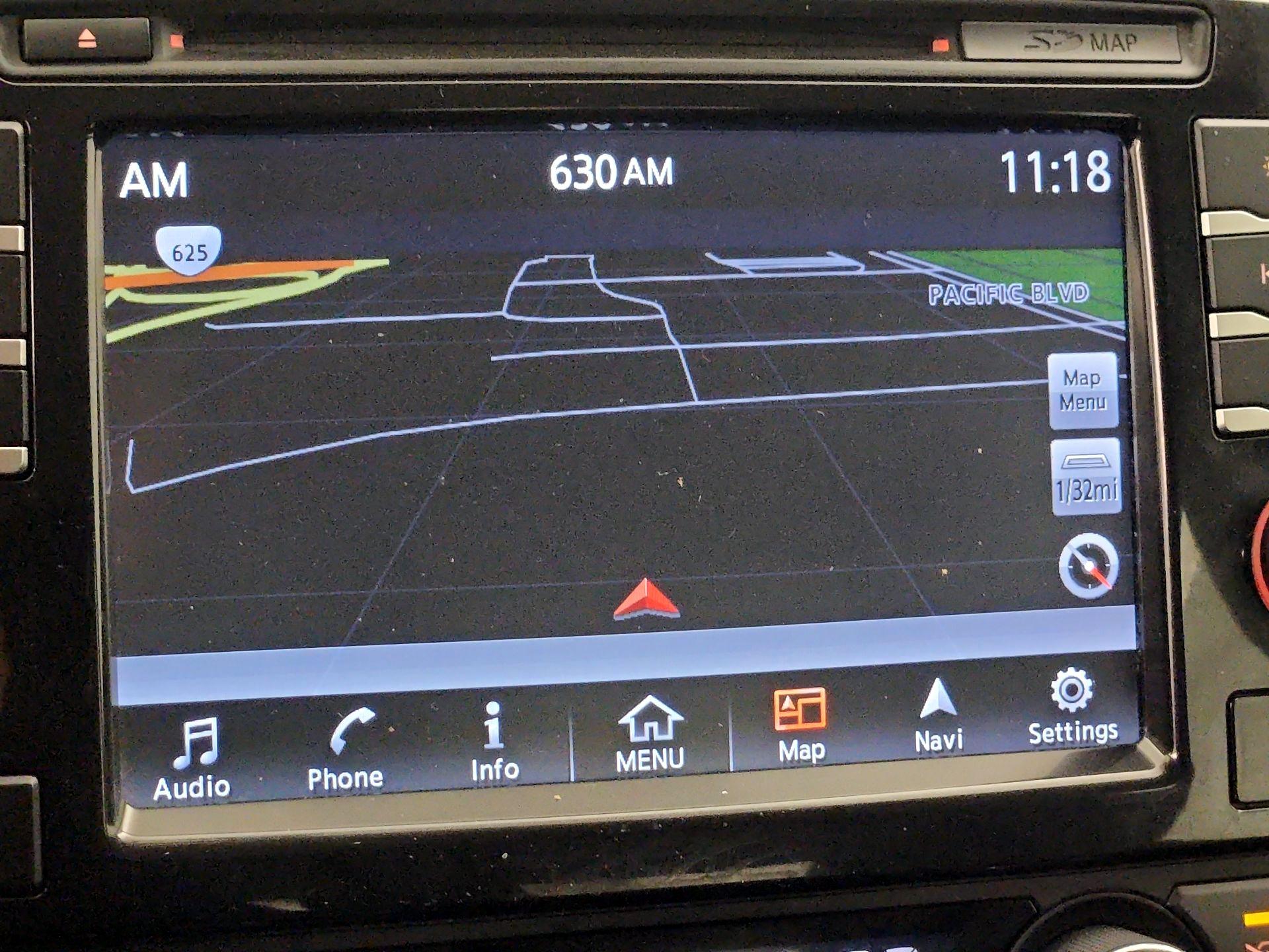 Thumbnail: 2017 Nissan Maxima - 14