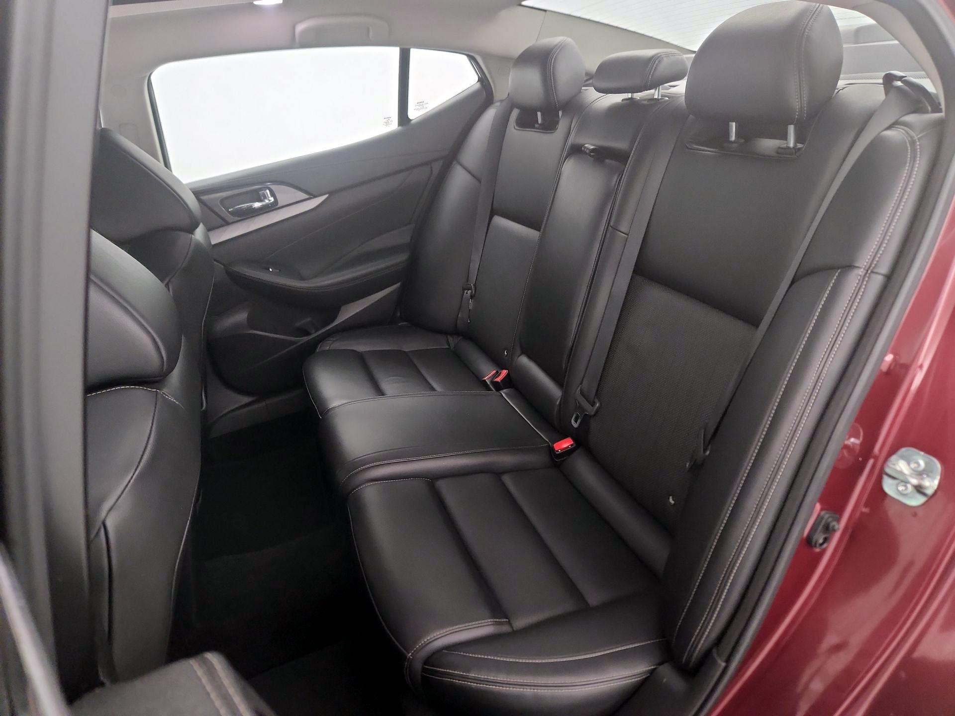 Thumbnail: 2017 Nissan Maxima - 20