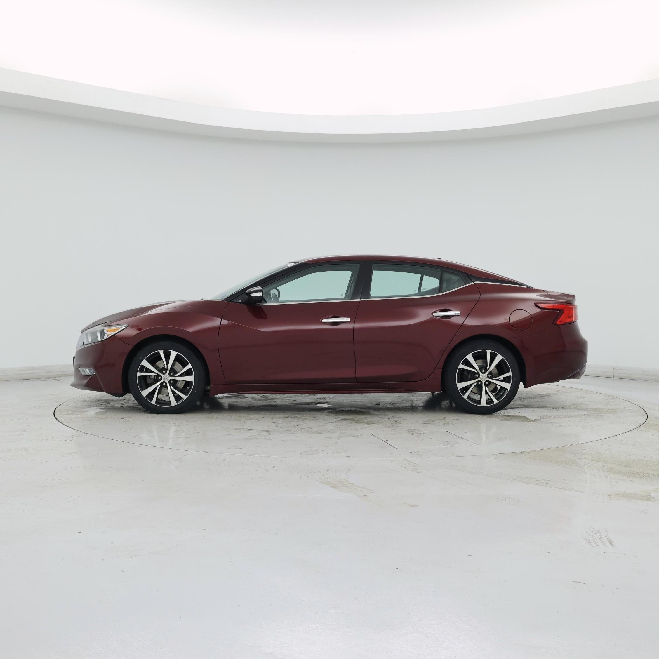 Thumbnail: 2017 Nissan Maxima - 3