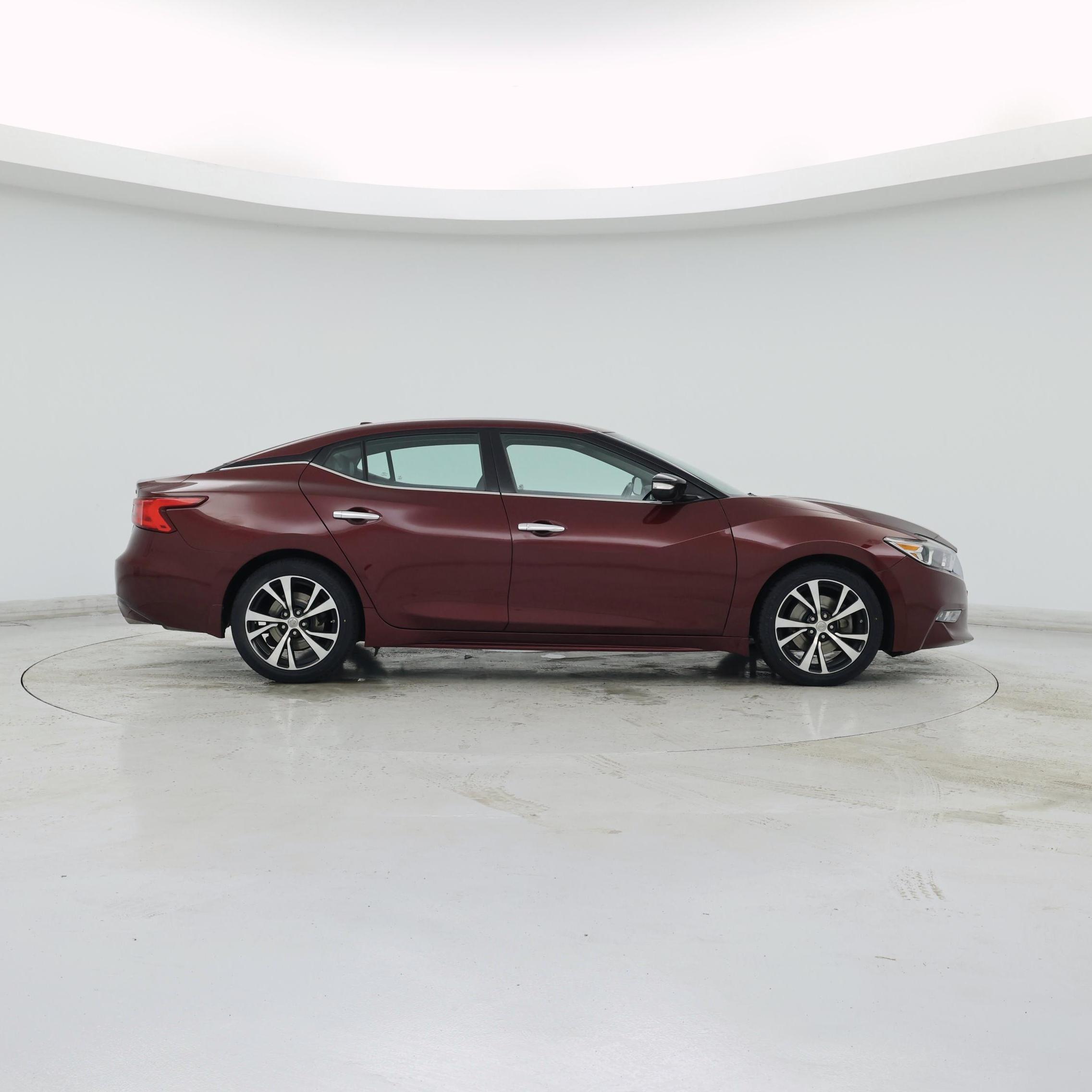 Thumbnail: 2017 Nissan Maxima - 7