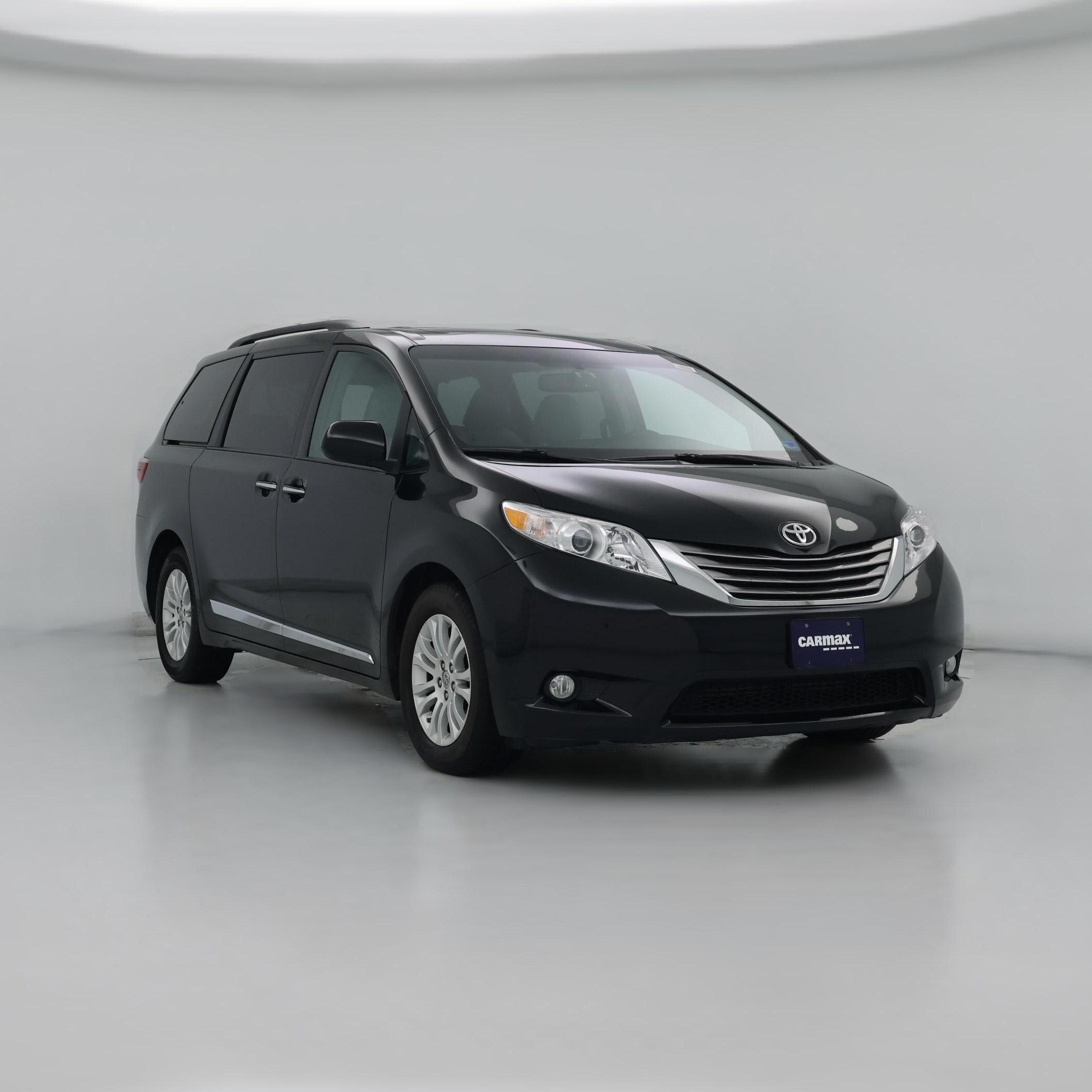 Thumbnail: 2017 Toyota Sienna - 1