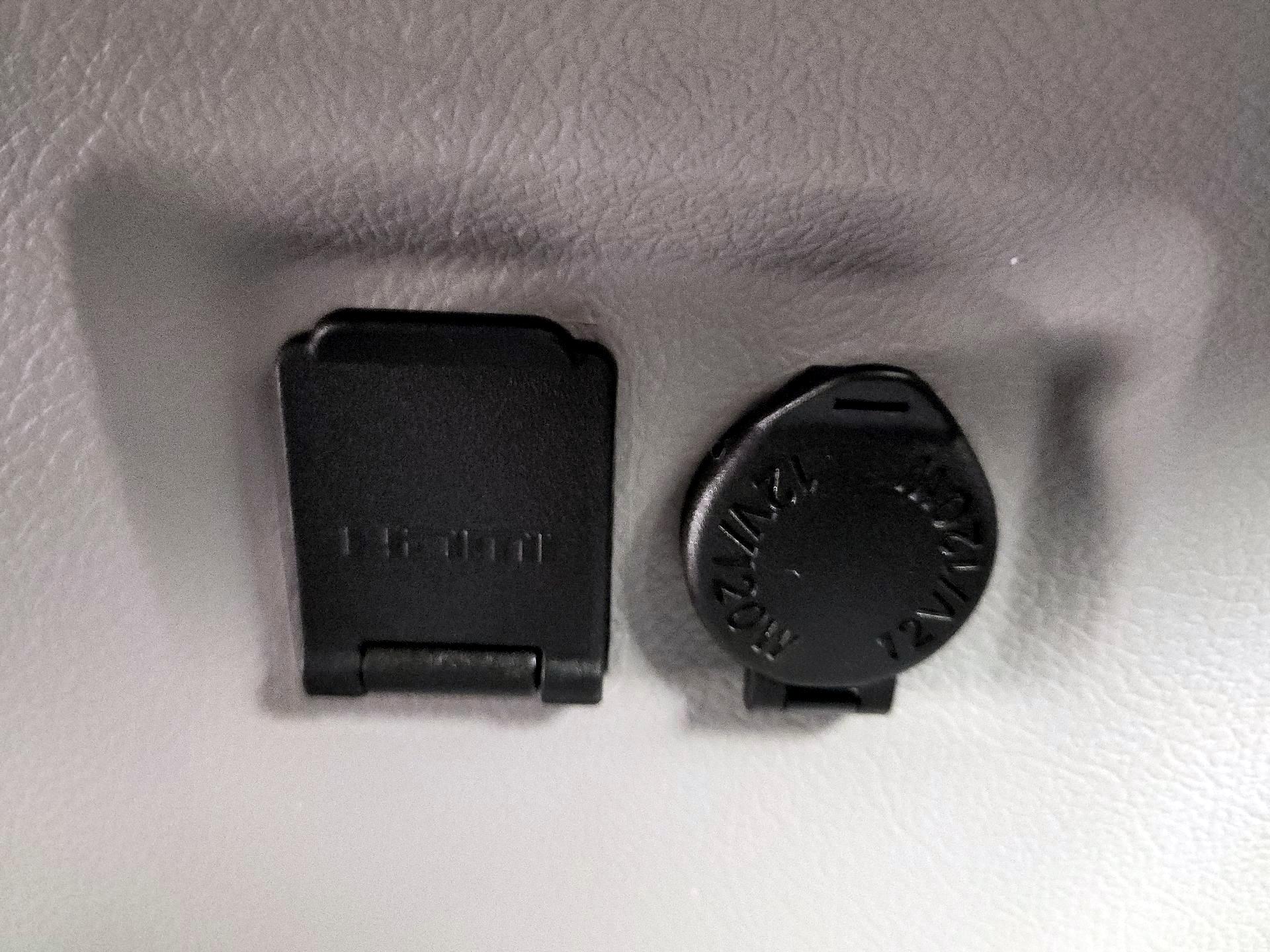 Thumbnail: 2017 Toyota Sienna - 19