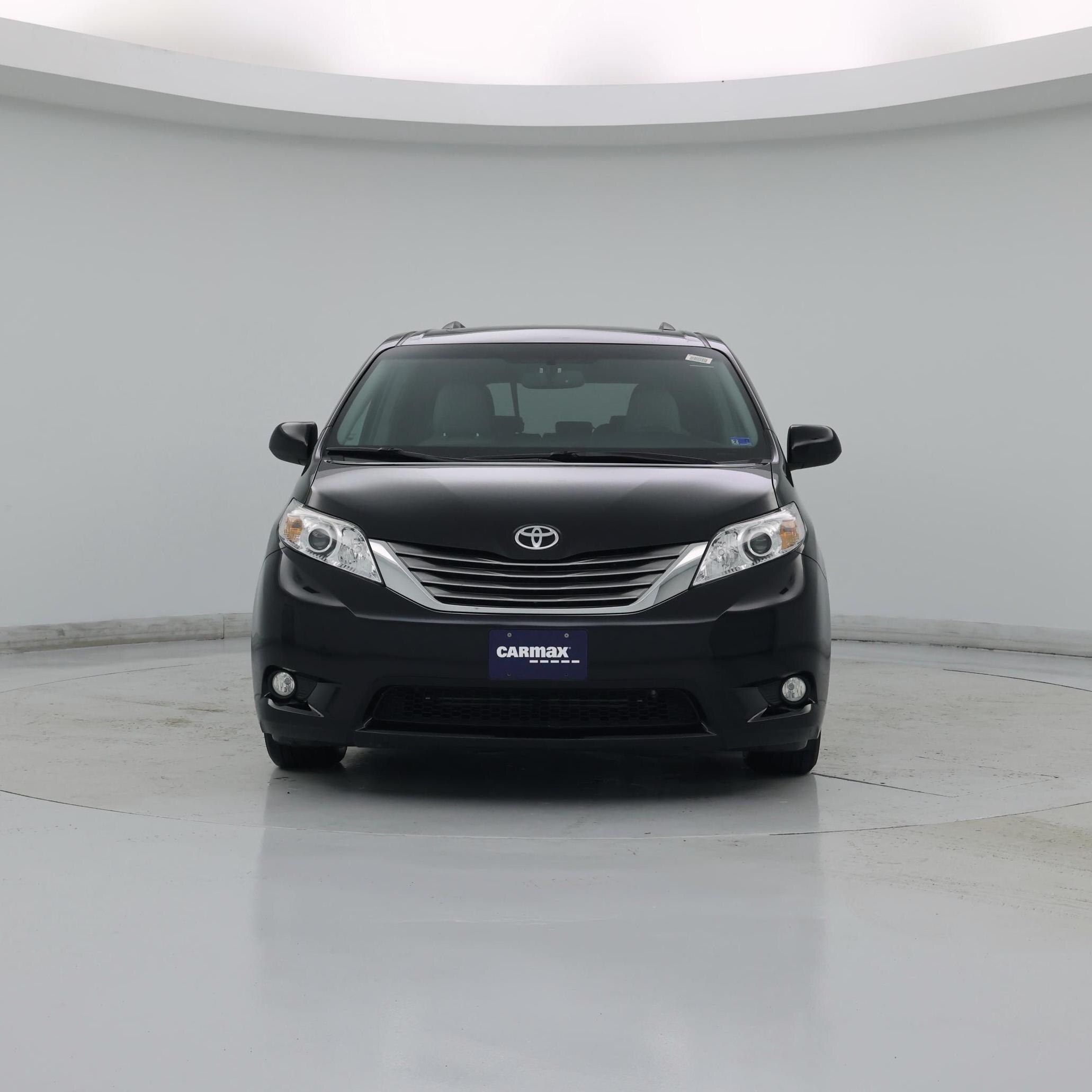 Thumbnail: 2017 Toyota Sienna - 5