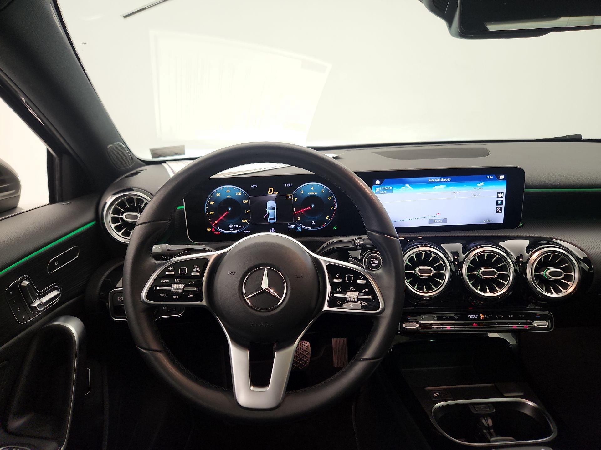 Thumbnail: 2020 Mercedes-Benz A-Class - 10