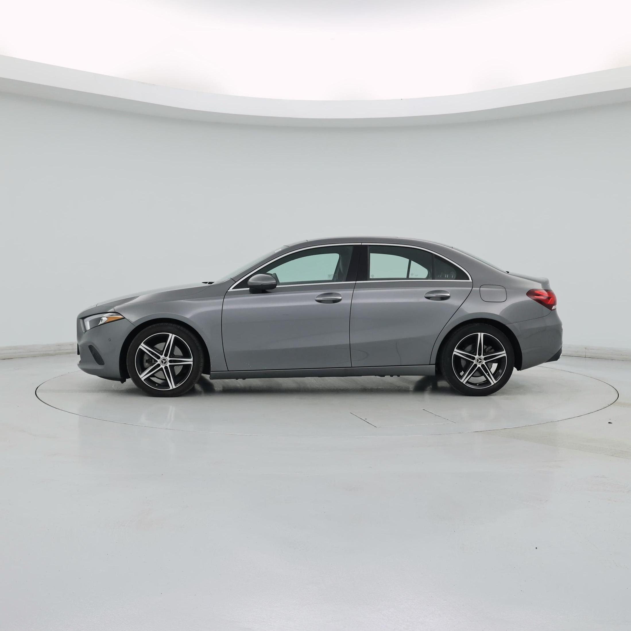 Thumbnail: 2020 Mercedes-Benz A-Class - 3