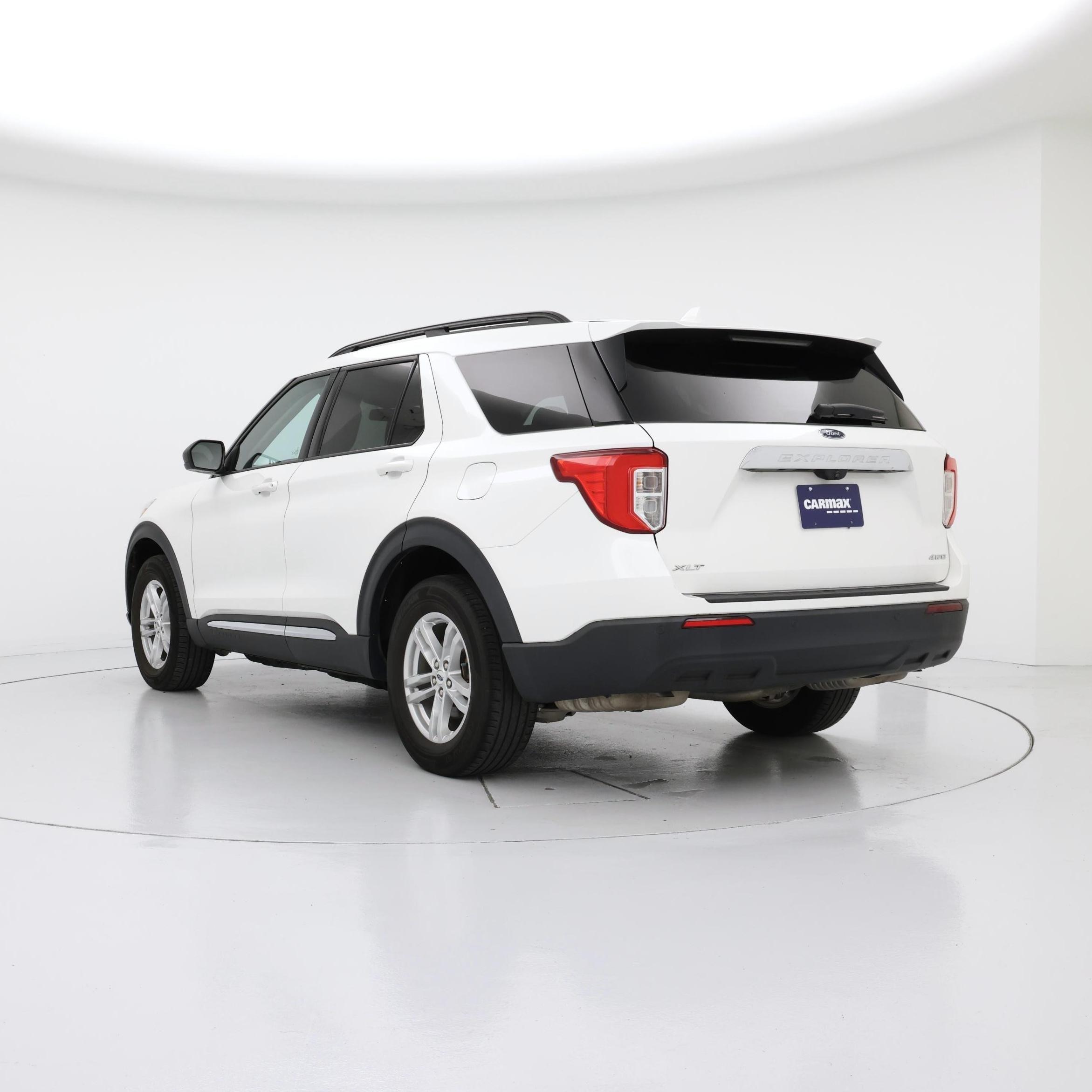 Thumbnail: 2022 Ford Explorer - 2