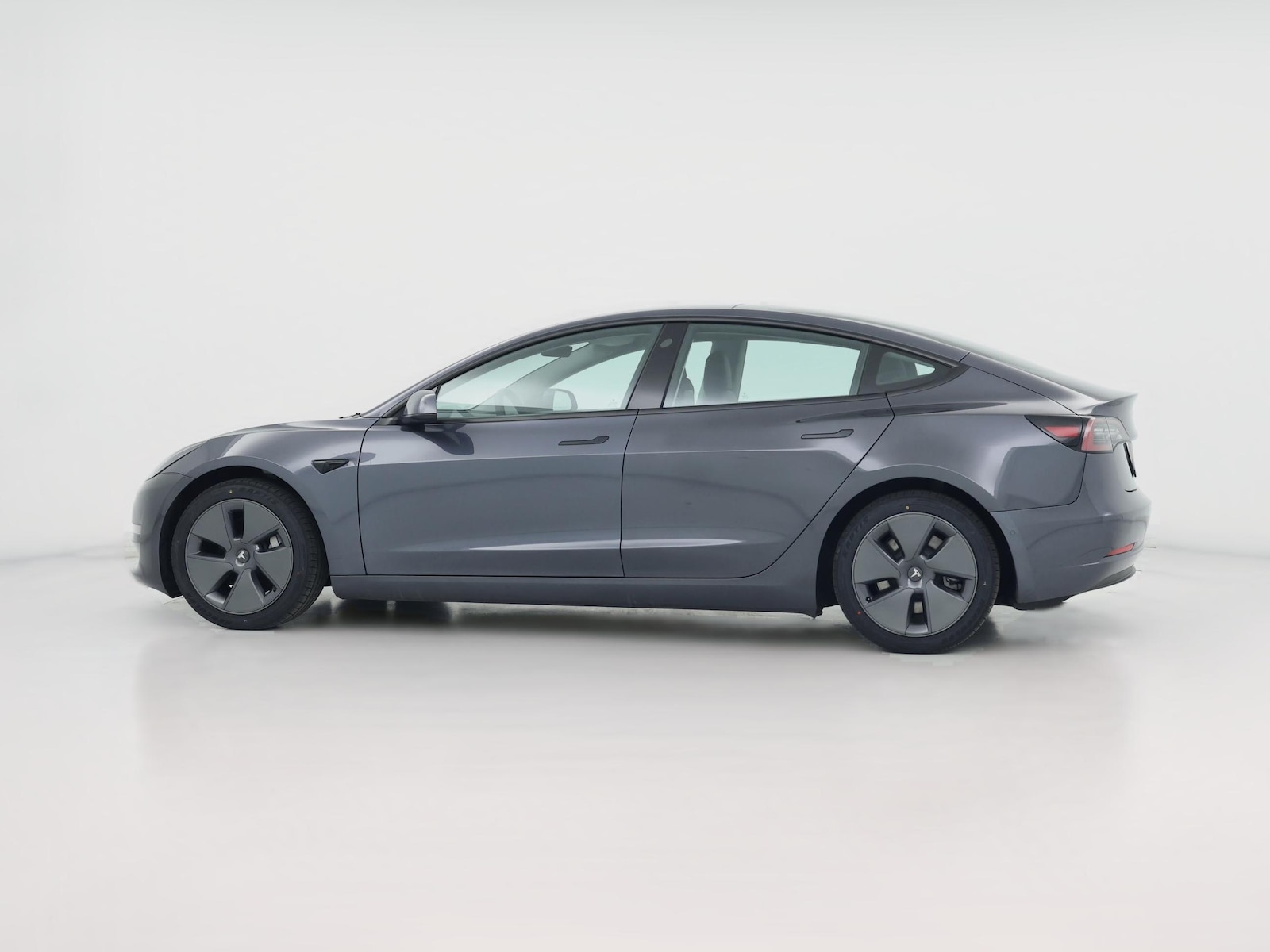 2022 Tesla Model 3 Base