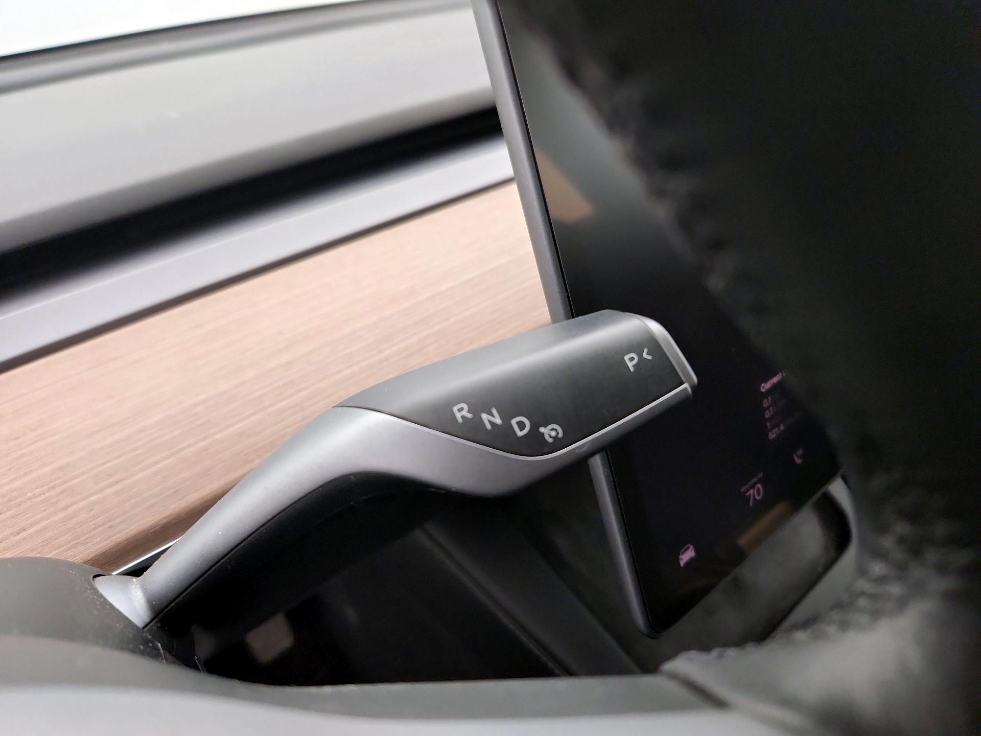 Thumbnail: 2022 Tesla Model 3 - 17