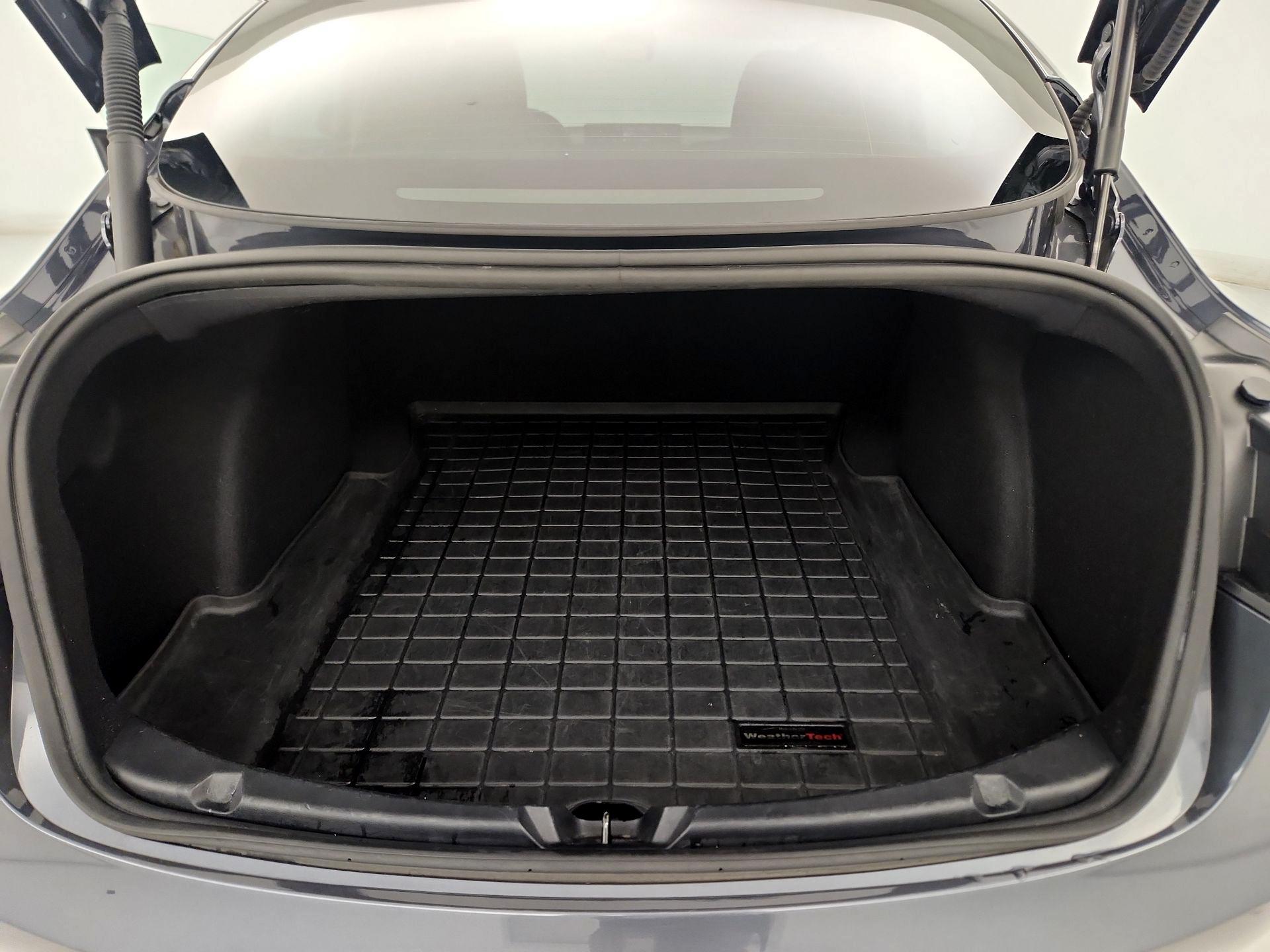 Thumbnail: 2022 Tesla Model 3 - 20