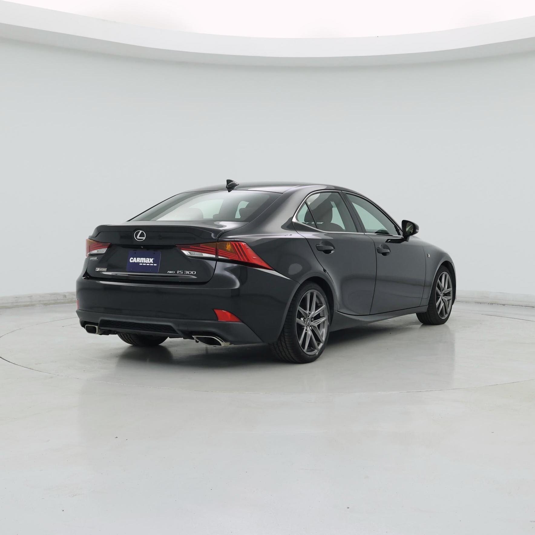 Thumbnail: 2019 Lexus IS - 8