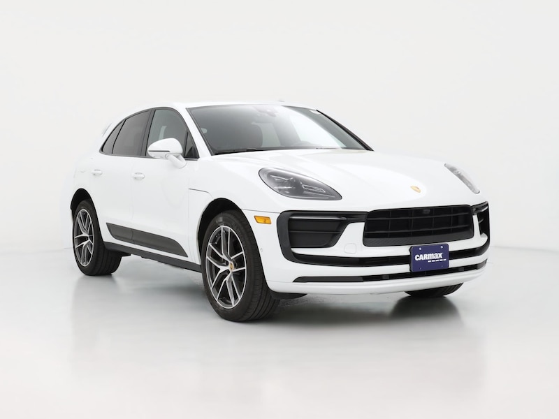 2022 Porsche Macan  -
                  Gaithersburg, MD