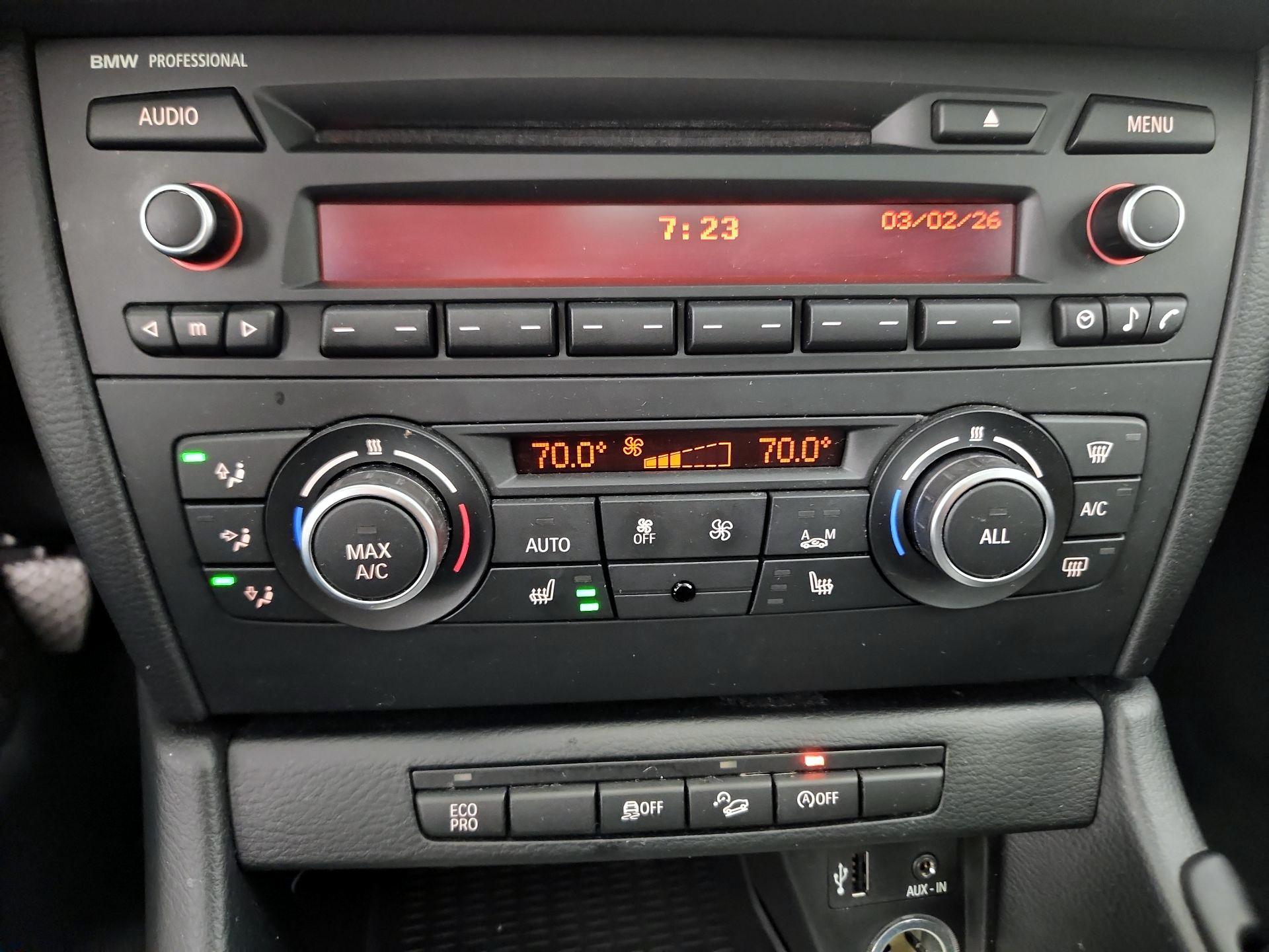 Thumbnail: 2015 BMW X1 - 15