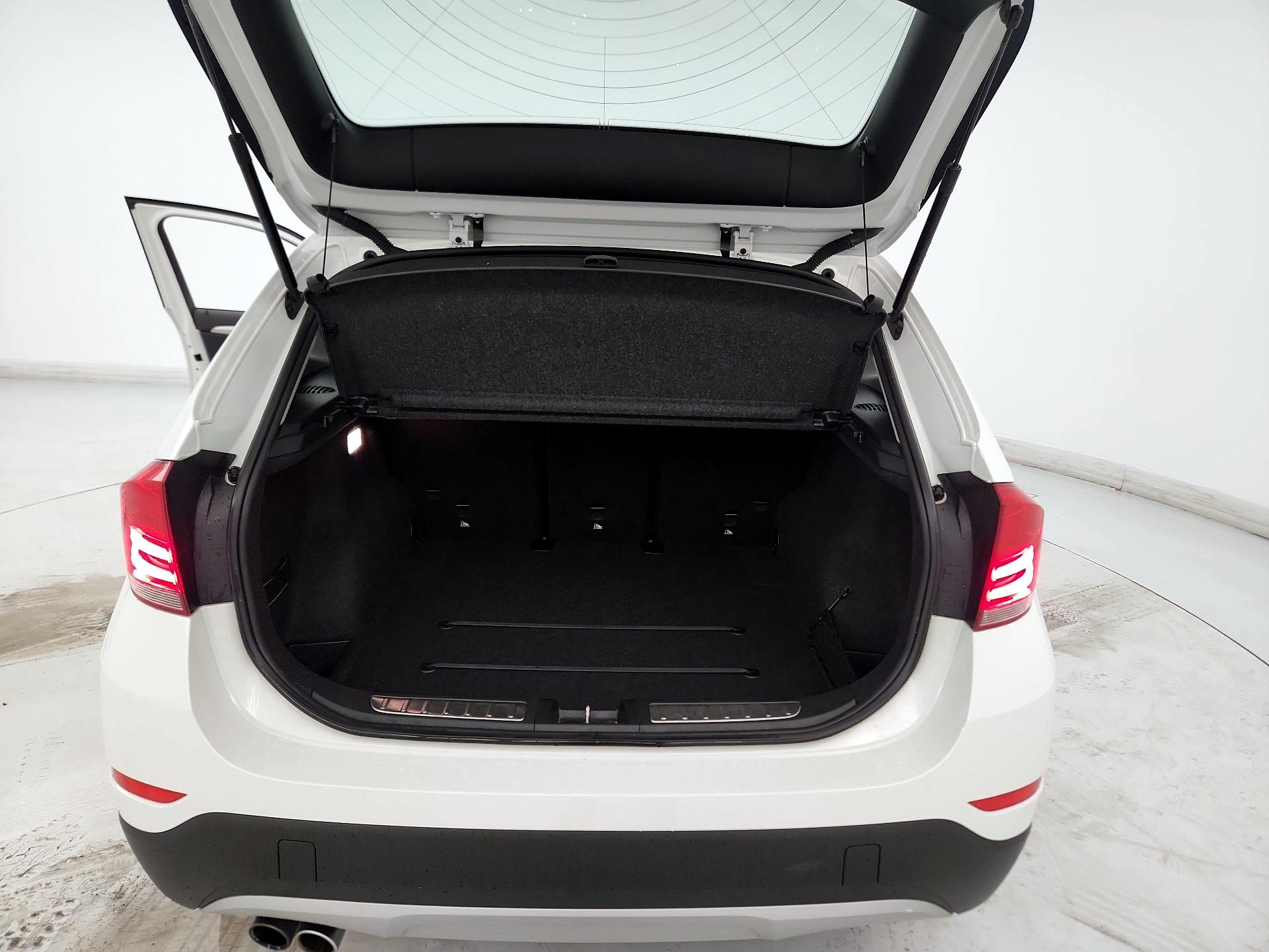 Thumbnail: 2015 BMW X1 - 20