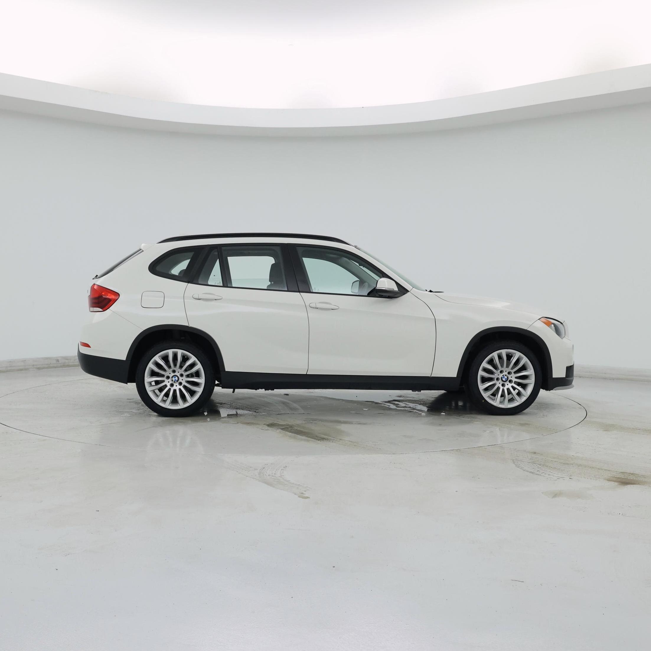 Thumbnail: 2015 BMW X1 - 7