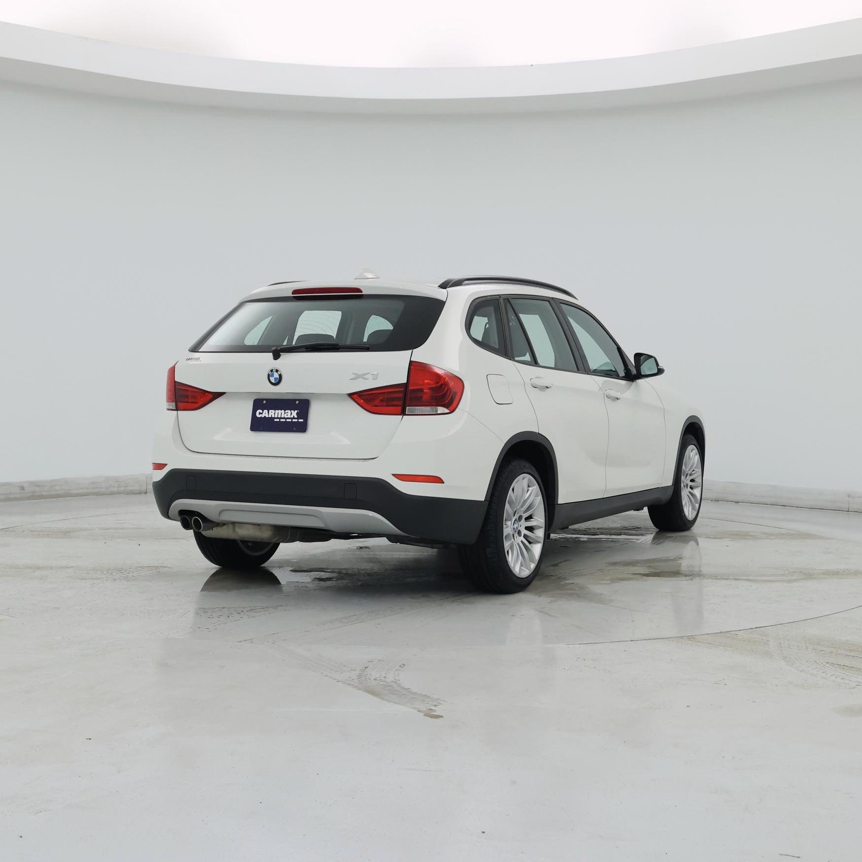 Thumbnail: 2015 BMW X1 - 8