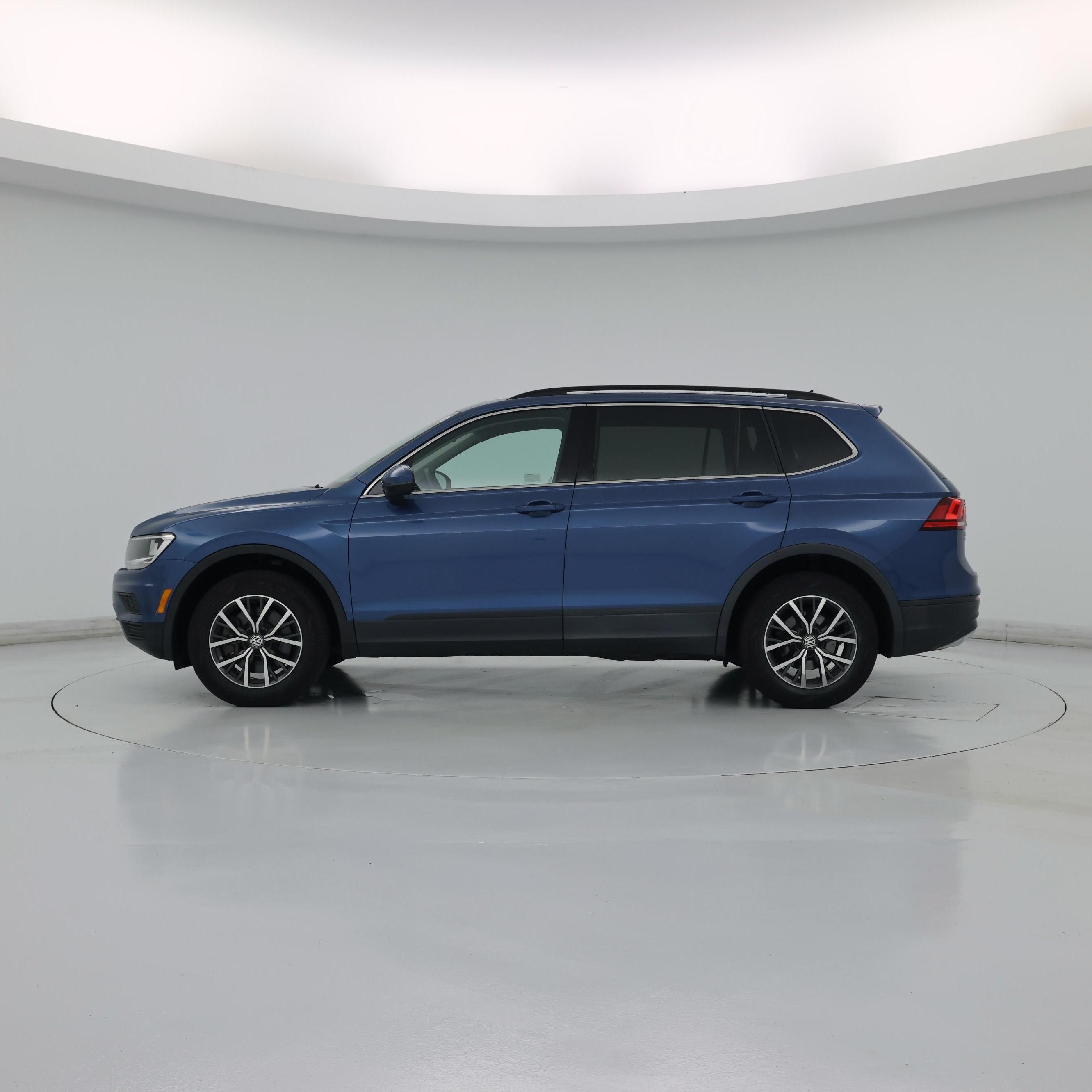 Thumbnail: 2019 Volkswagen Tiguan - 3