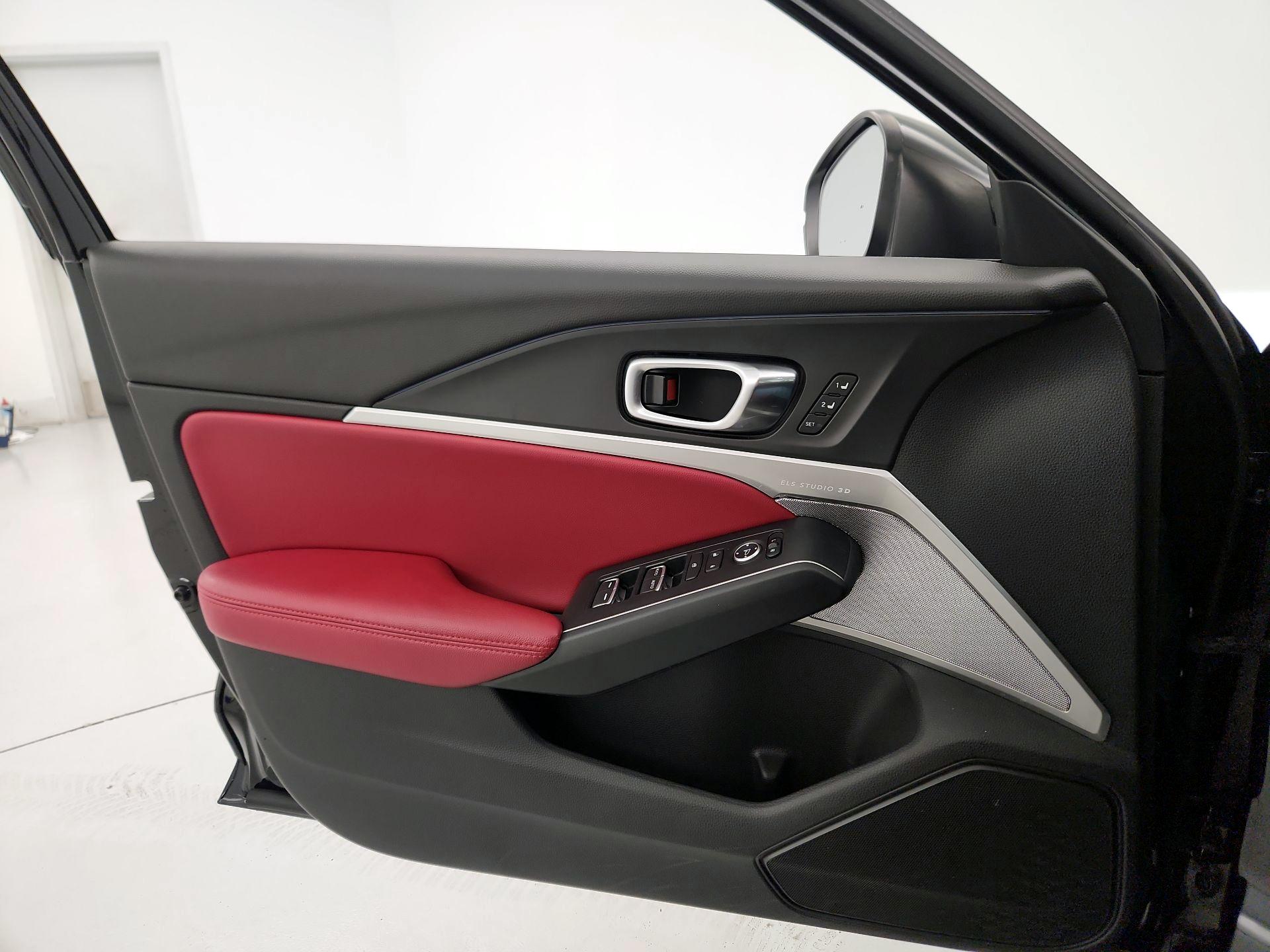 Thumbnail: 2023 Acura Integra - 12