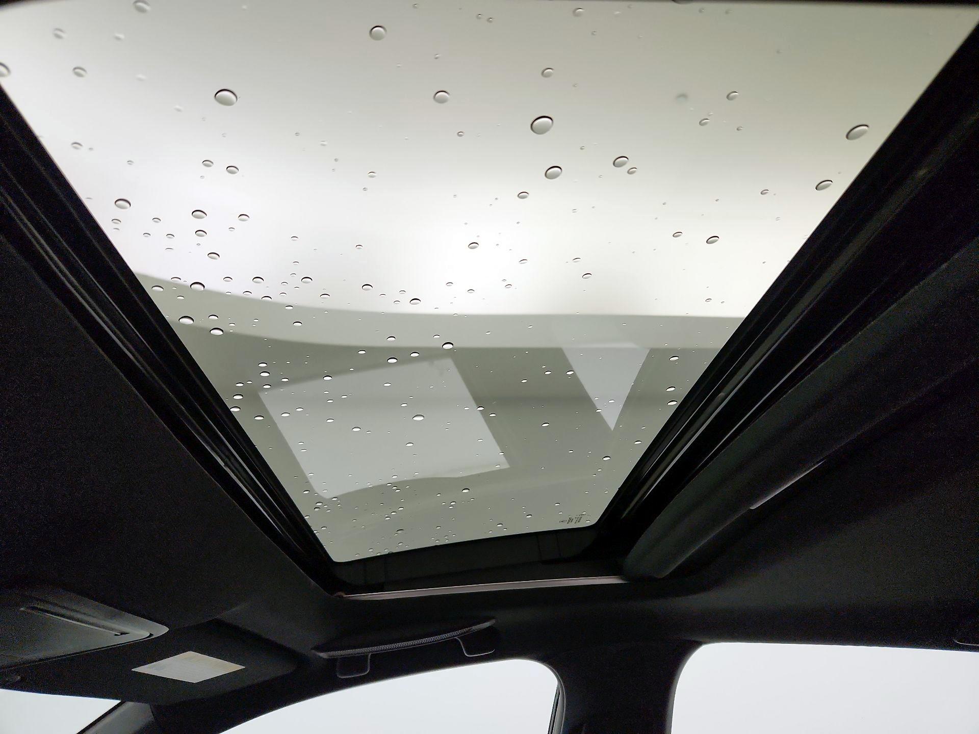 Thumbnail: 2023 Acura Integra - 19