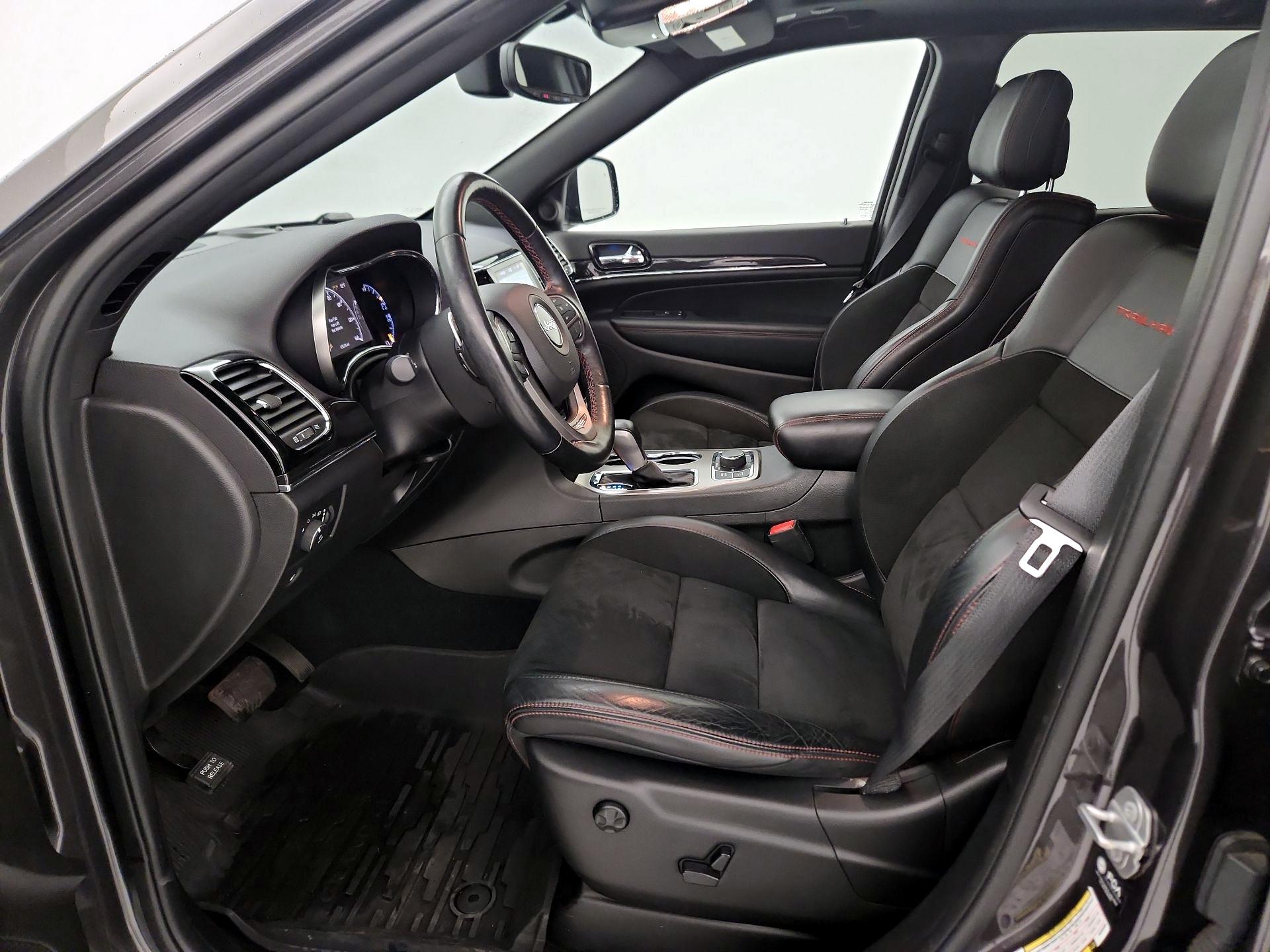 Thumbnail: 2021 Jeep Grand Cherokee - 11