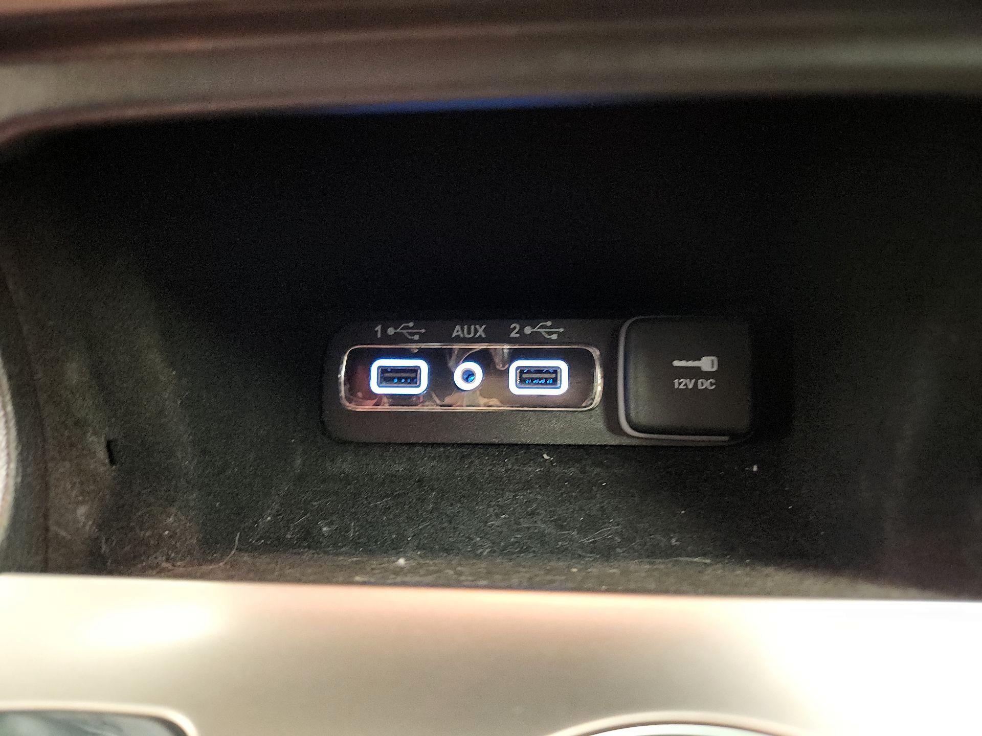 Thumbnail: 2021 Jeep Grand Cherokee - 19