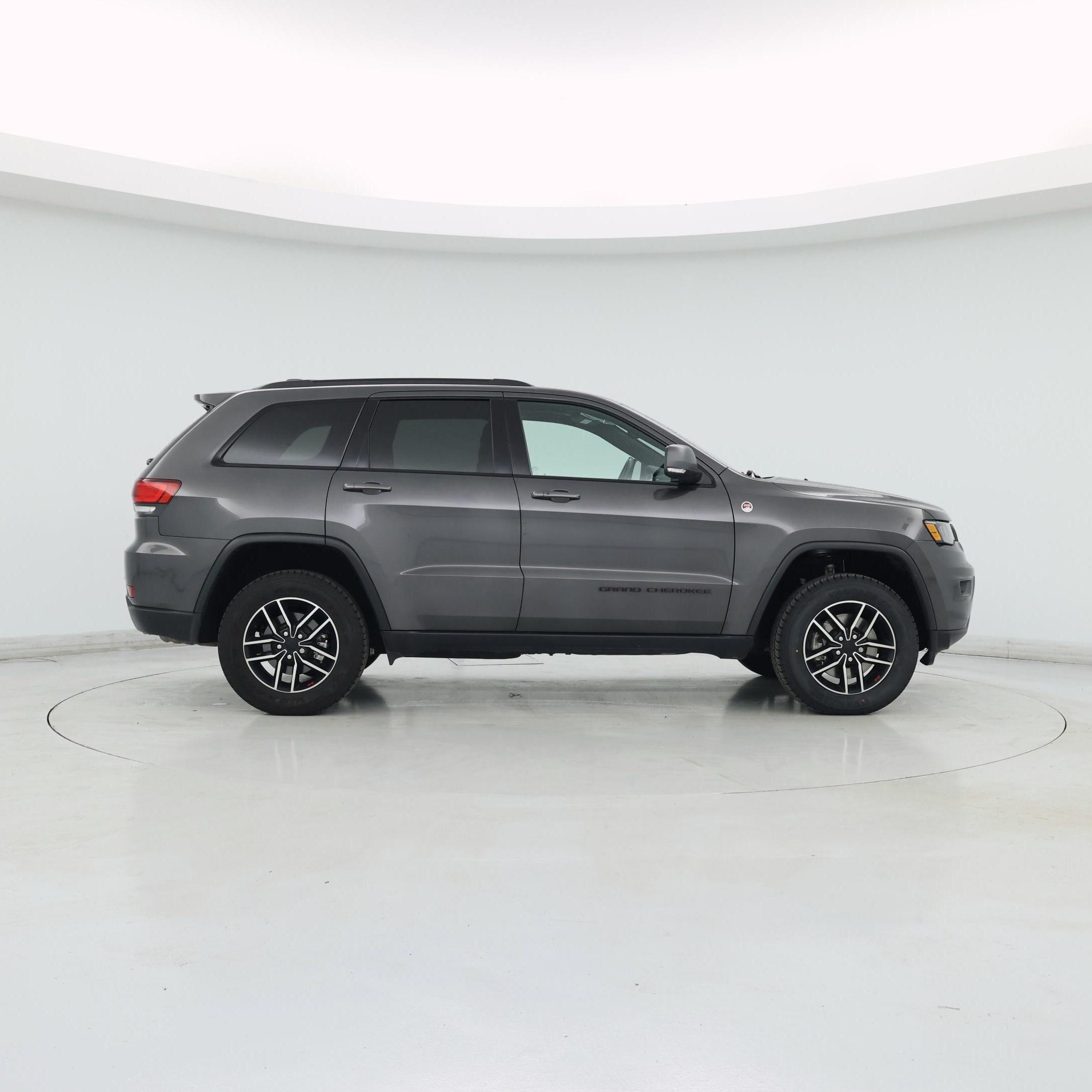 Thumbnail: 2021 Jeep Grand Cherokee - 7