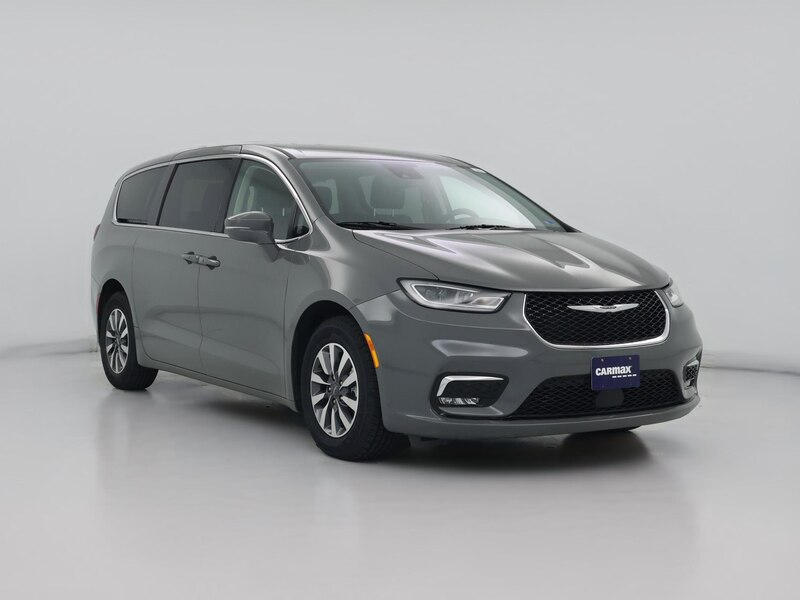 2022 Chrysler Pacifica Hybrid Touring L -
                  Sterling, VA