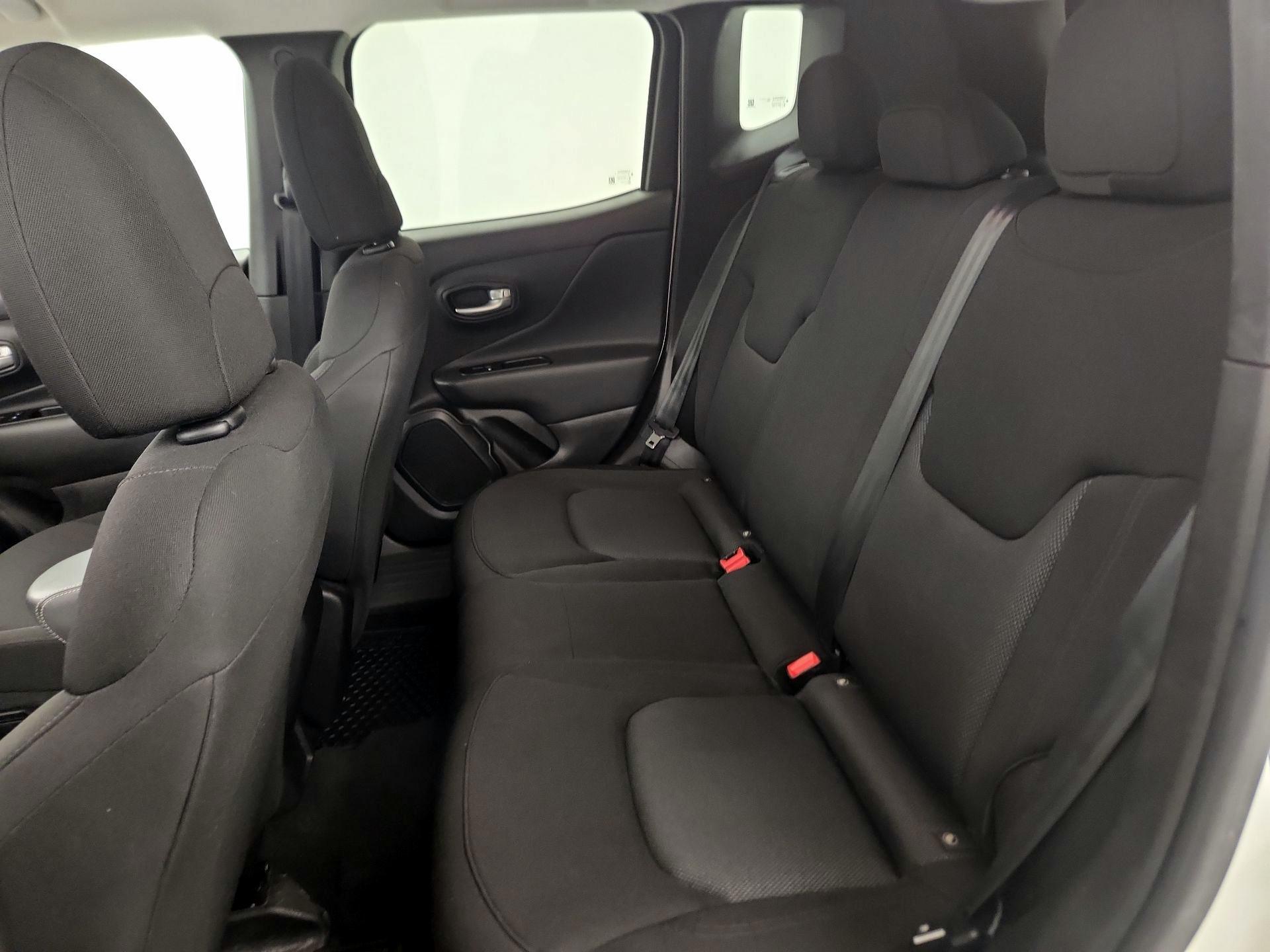 Thumbnail: 2023 Jeep Renegade - 20