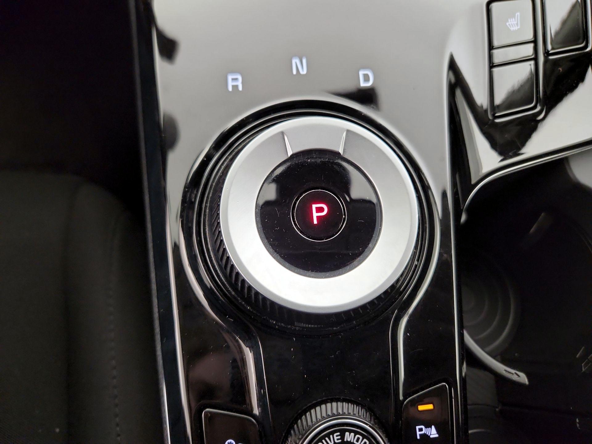 Thumbnail: 2024 Kia Sportage - 17