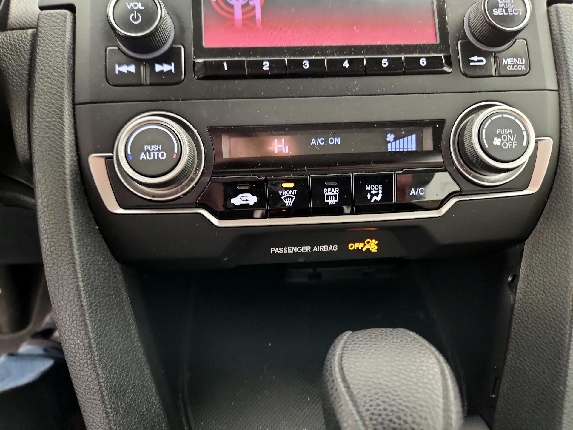 Thumbnail: 2017 Honda Civic - 16