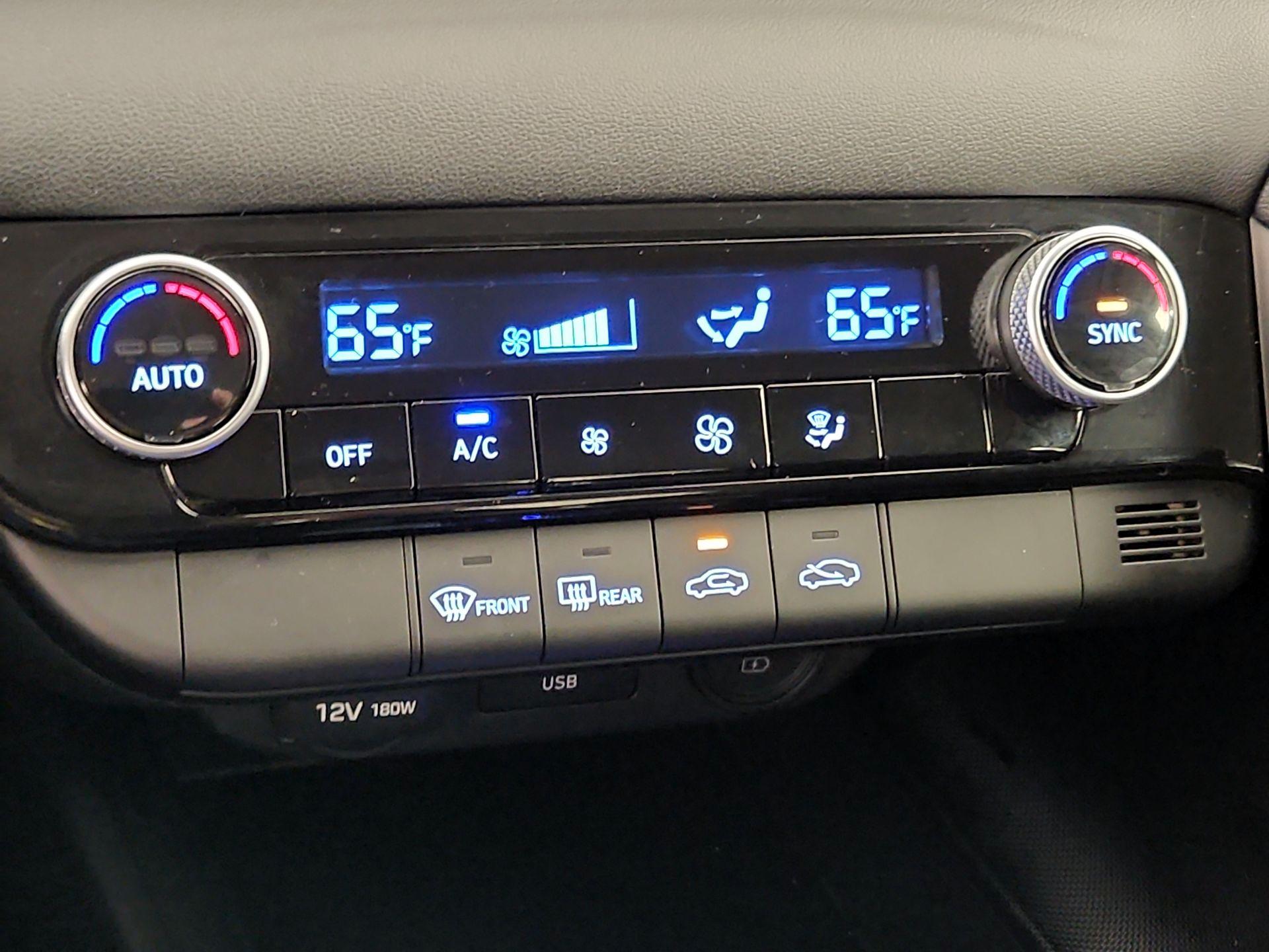 Thumbnail: 2023 Hyundai Elantra - 16