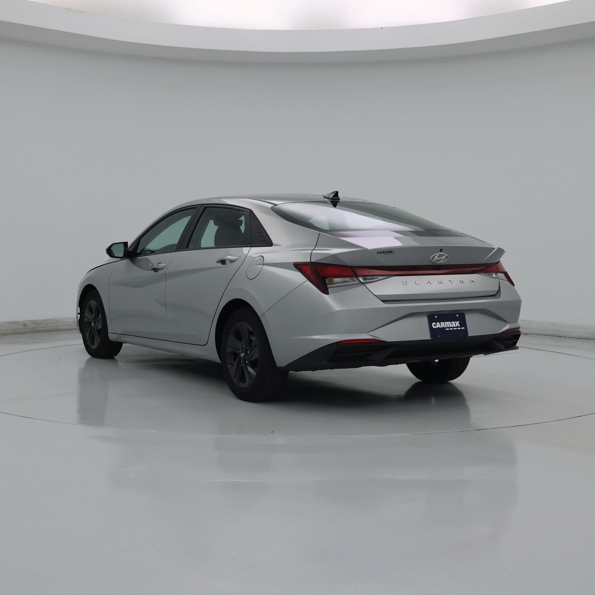 Thumbnail: 2023 Hyundai Elantra - 2