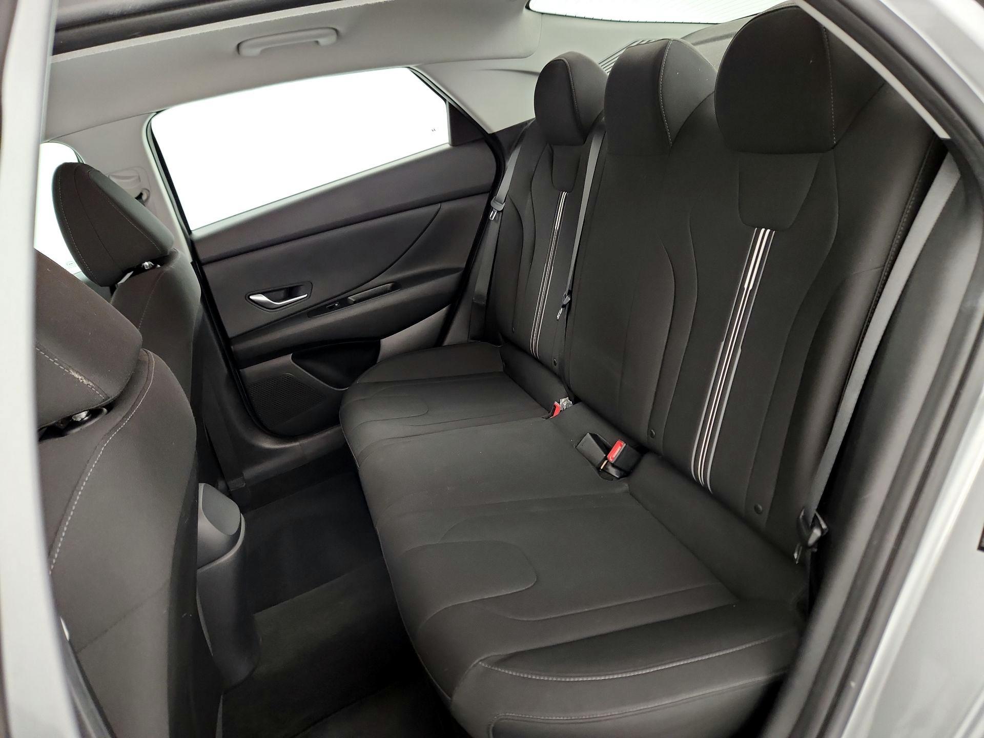 Thumbnail: 2023 Hyundai Elantra - 19