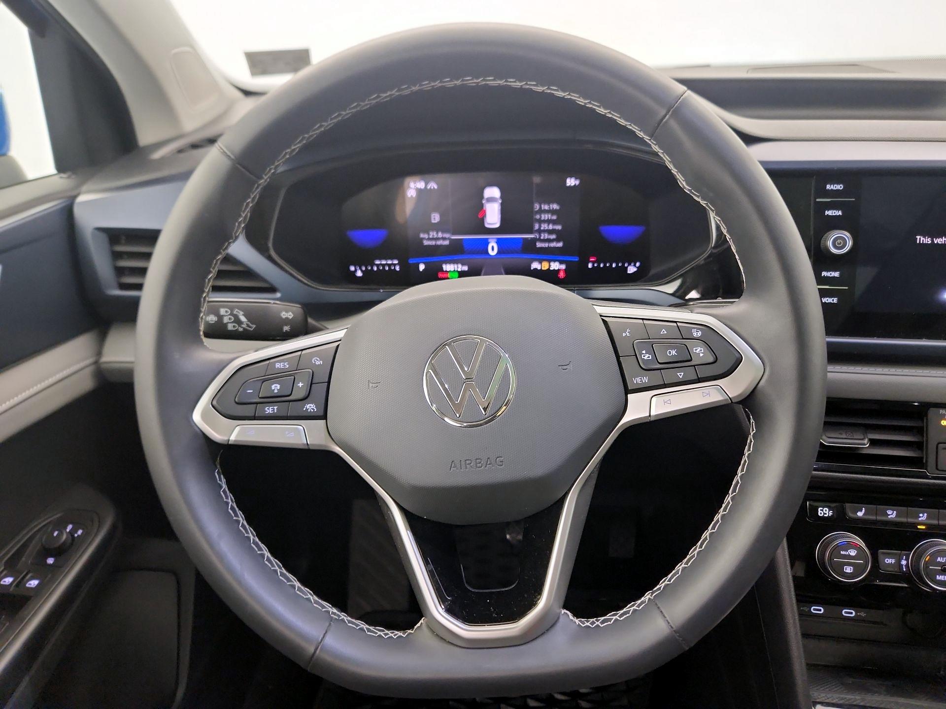 Thumbnail: 2024 Volkswagen Taos - 10