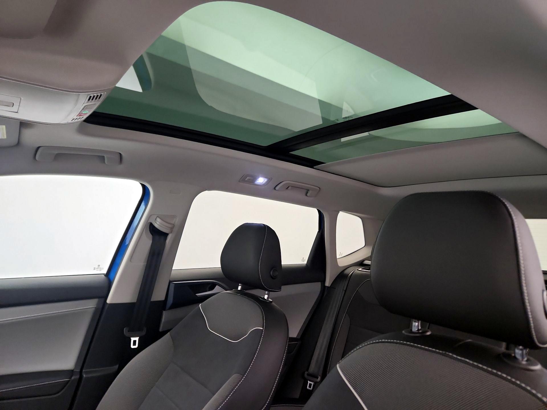 Thumbnail: 2024 Volkswagen Taos - 19