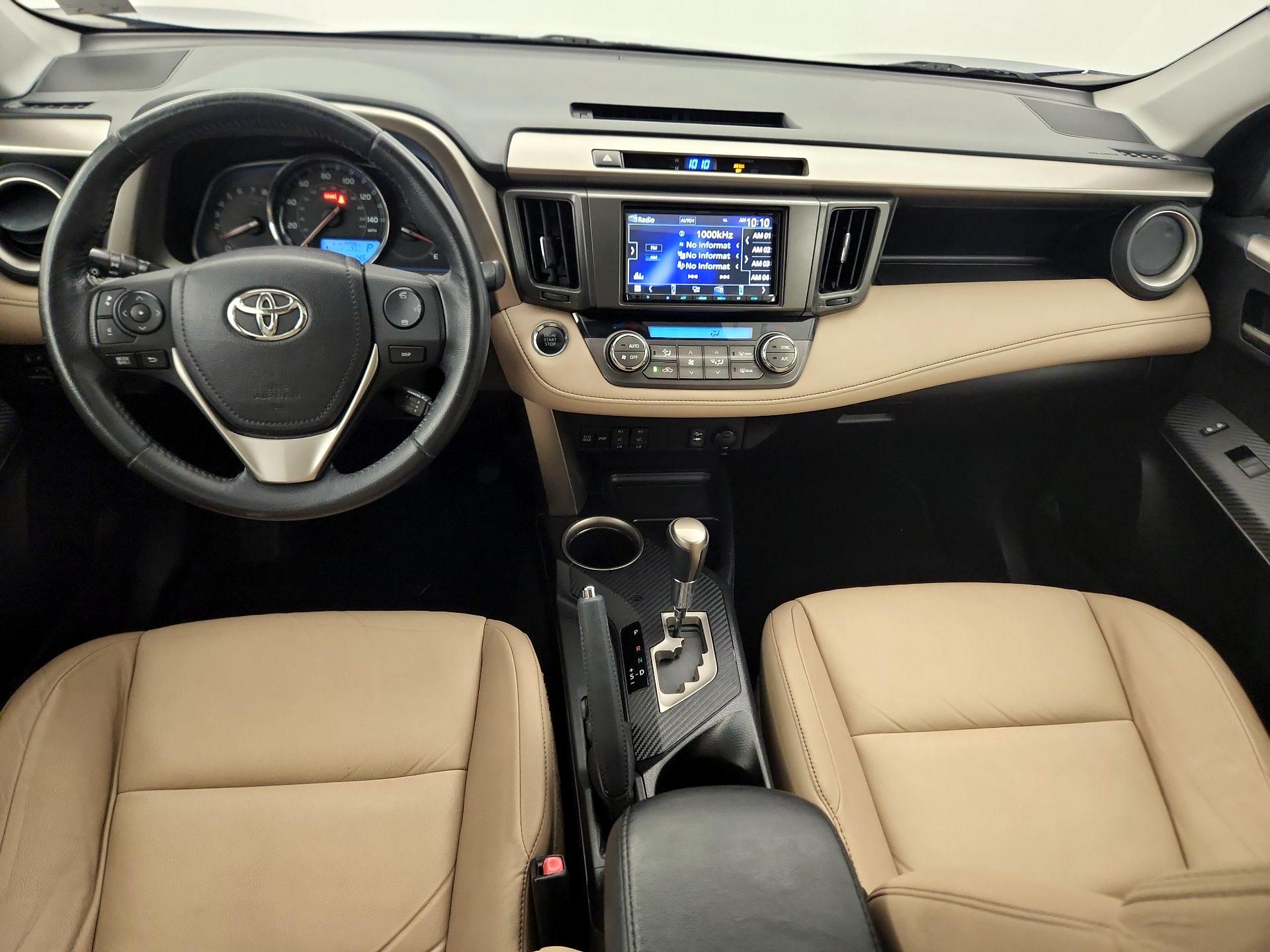 Thumbnail: 2015 Toyota RAV4 - 9