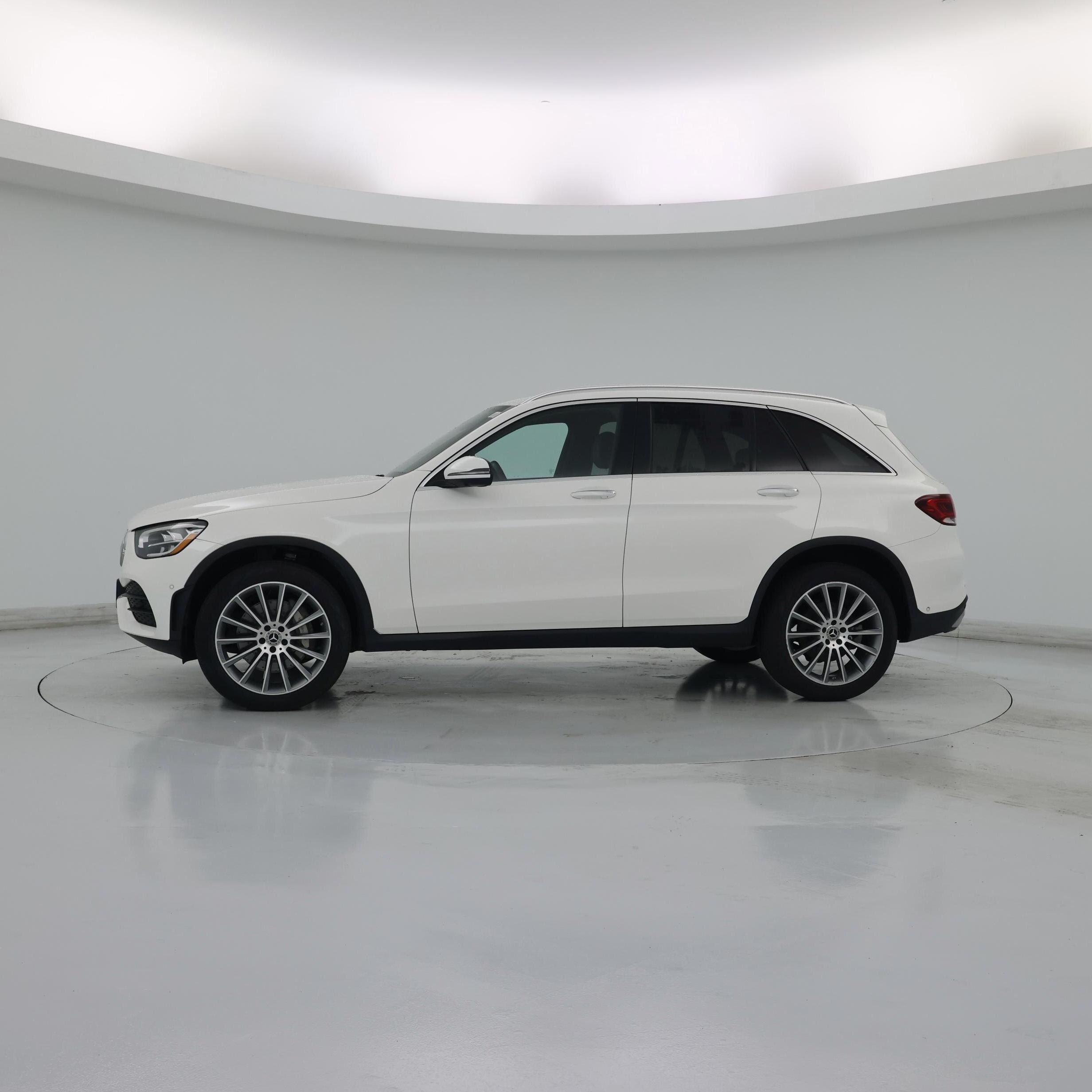 Thumbnail: 2022 Mercedes-Benz GLC - 3