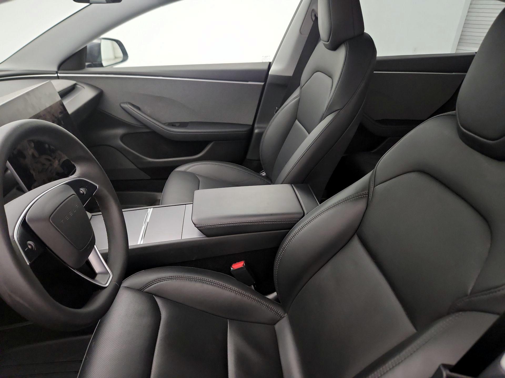 Thumbnail: 2024 Tesla Model 3 - 11