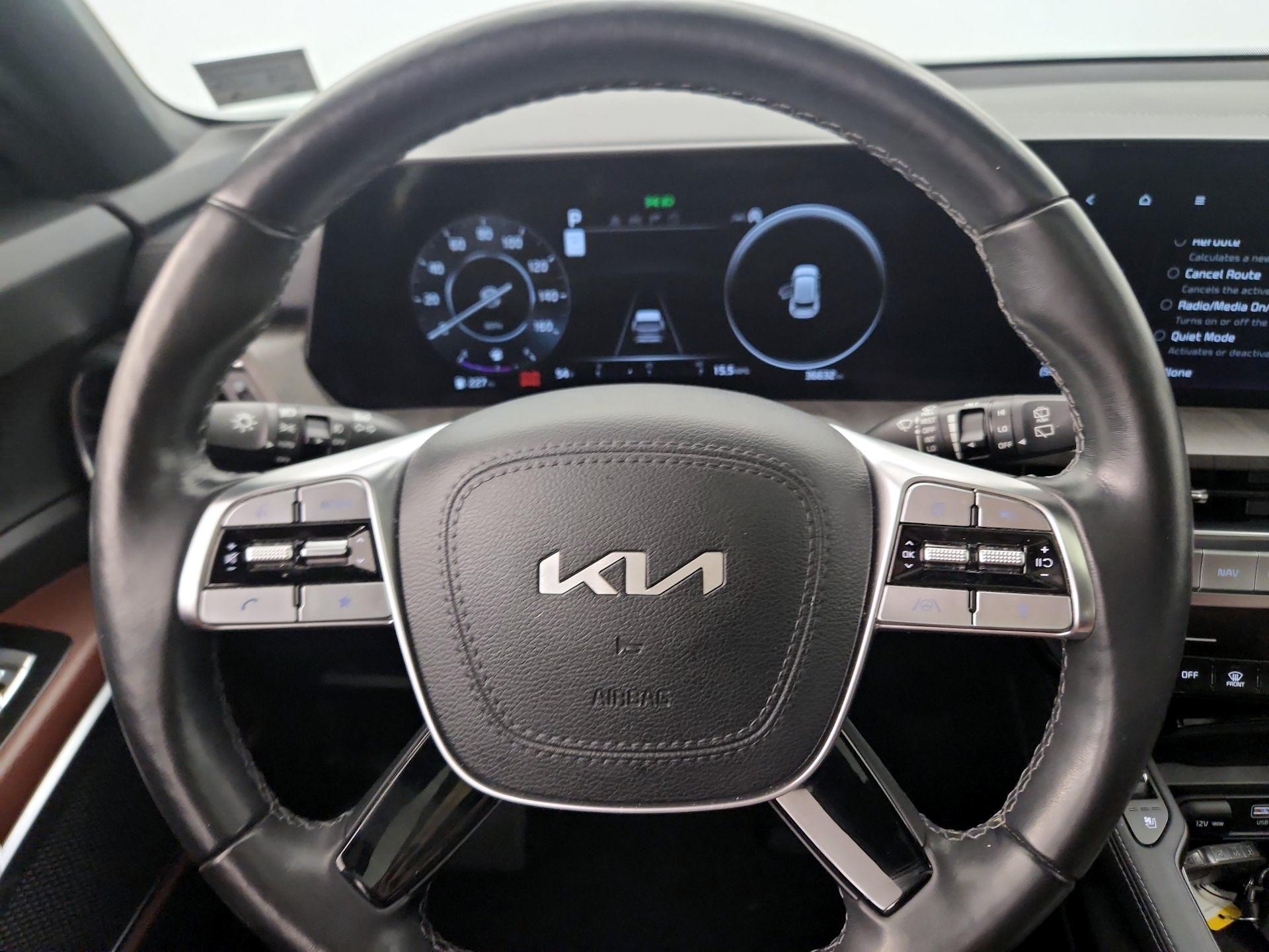 Thumbnail: 2023 Kia Telluride - 10