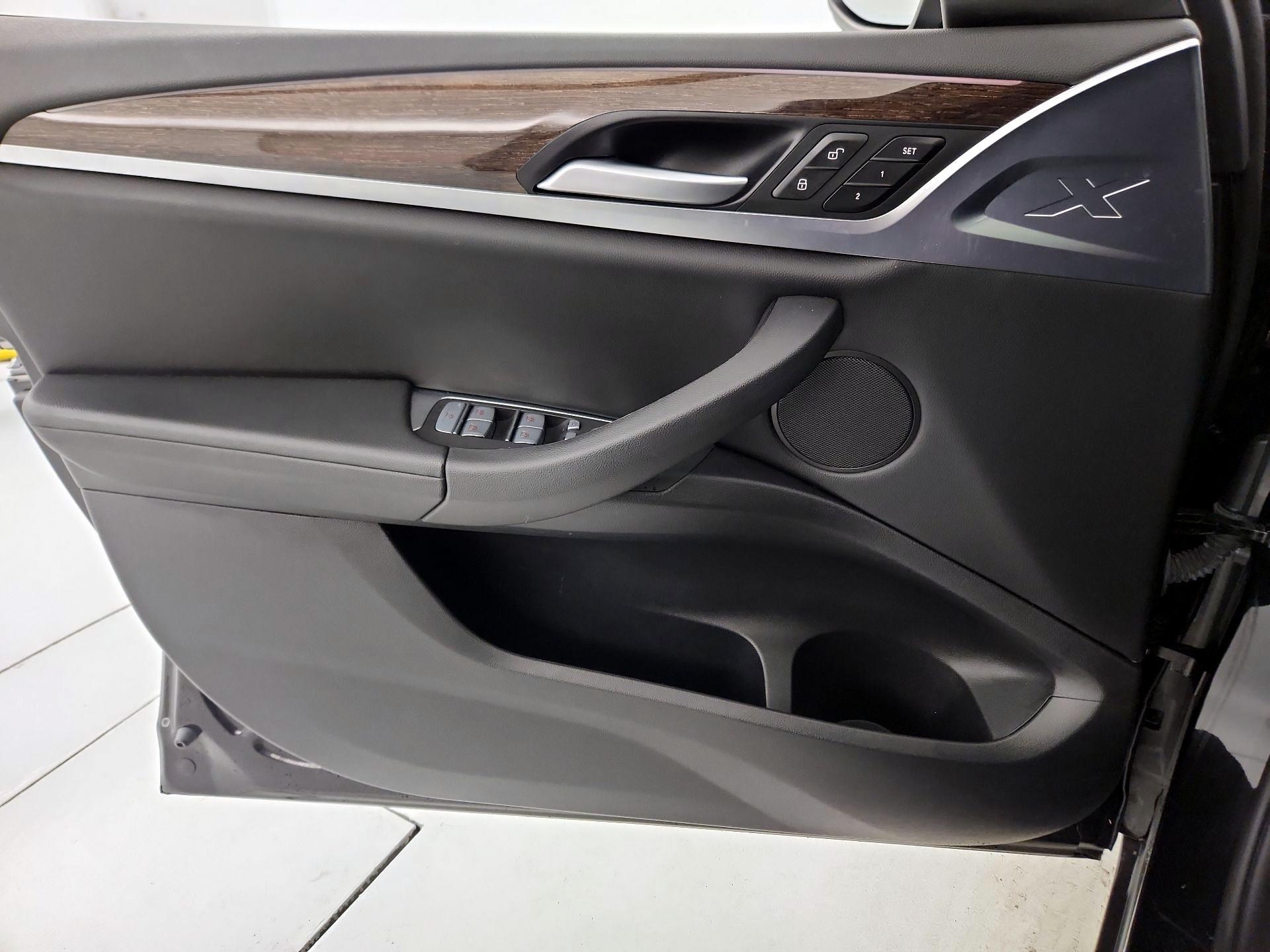 Thumbnail: 2023 BMW X4 - 12