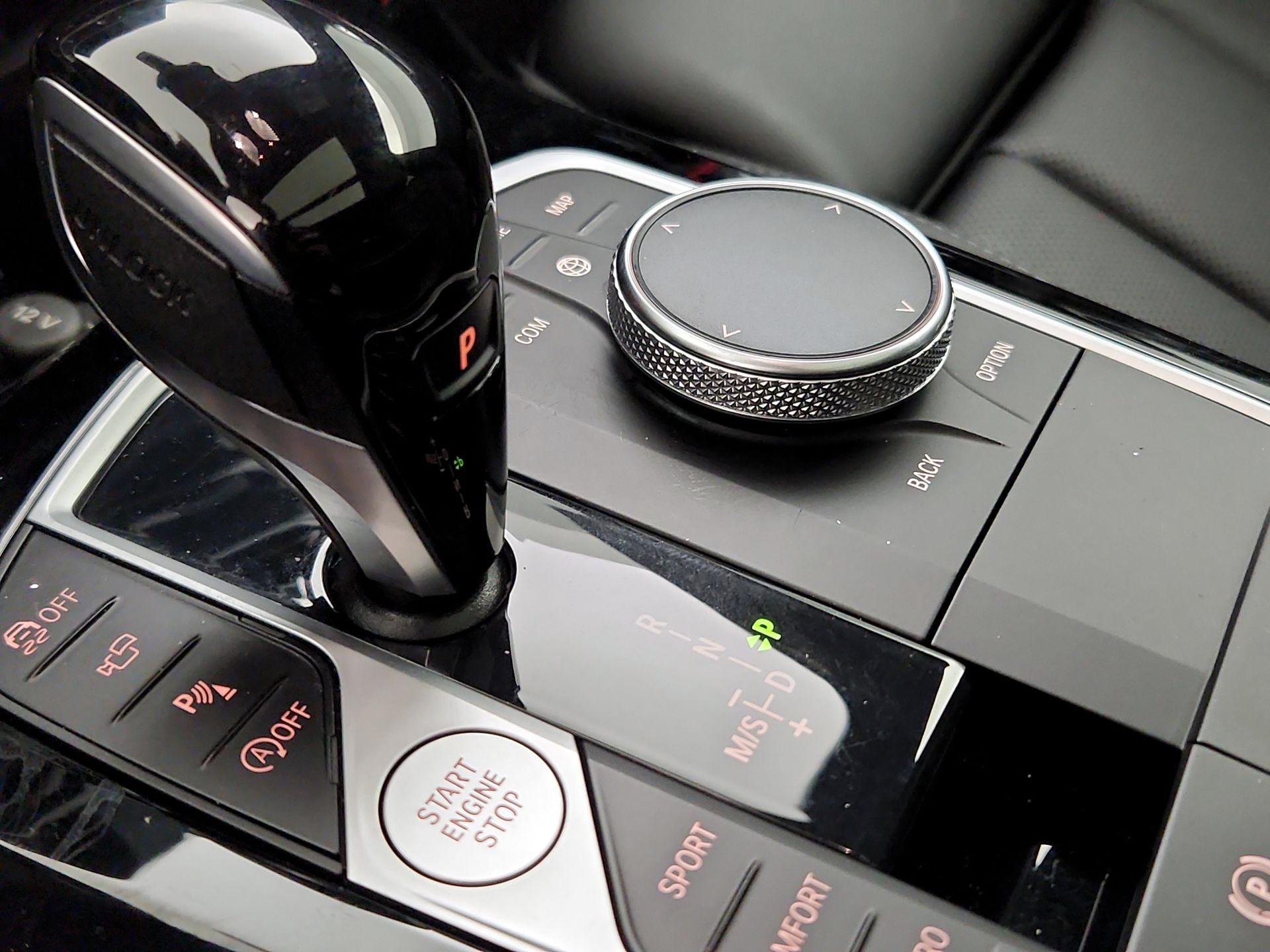 Thumbnail: 2023 BMW X4 - 17