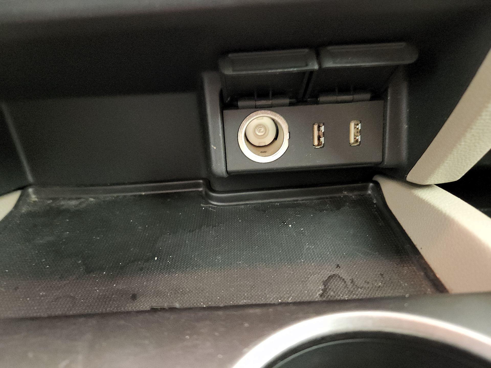 Thumbnail: 2016 Honda Pilot - 18