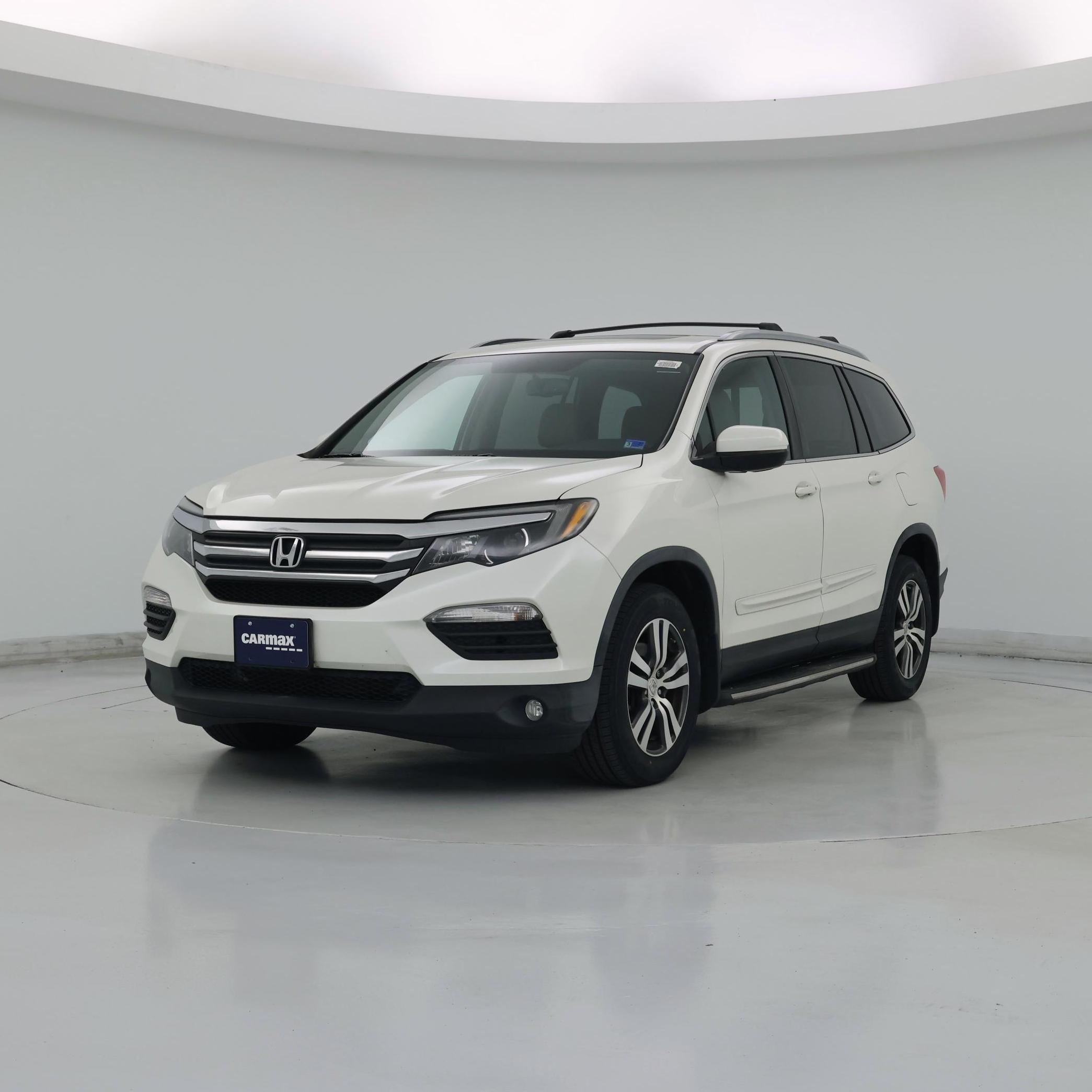 Thumbnail: 2016 Honda Pilot - 4