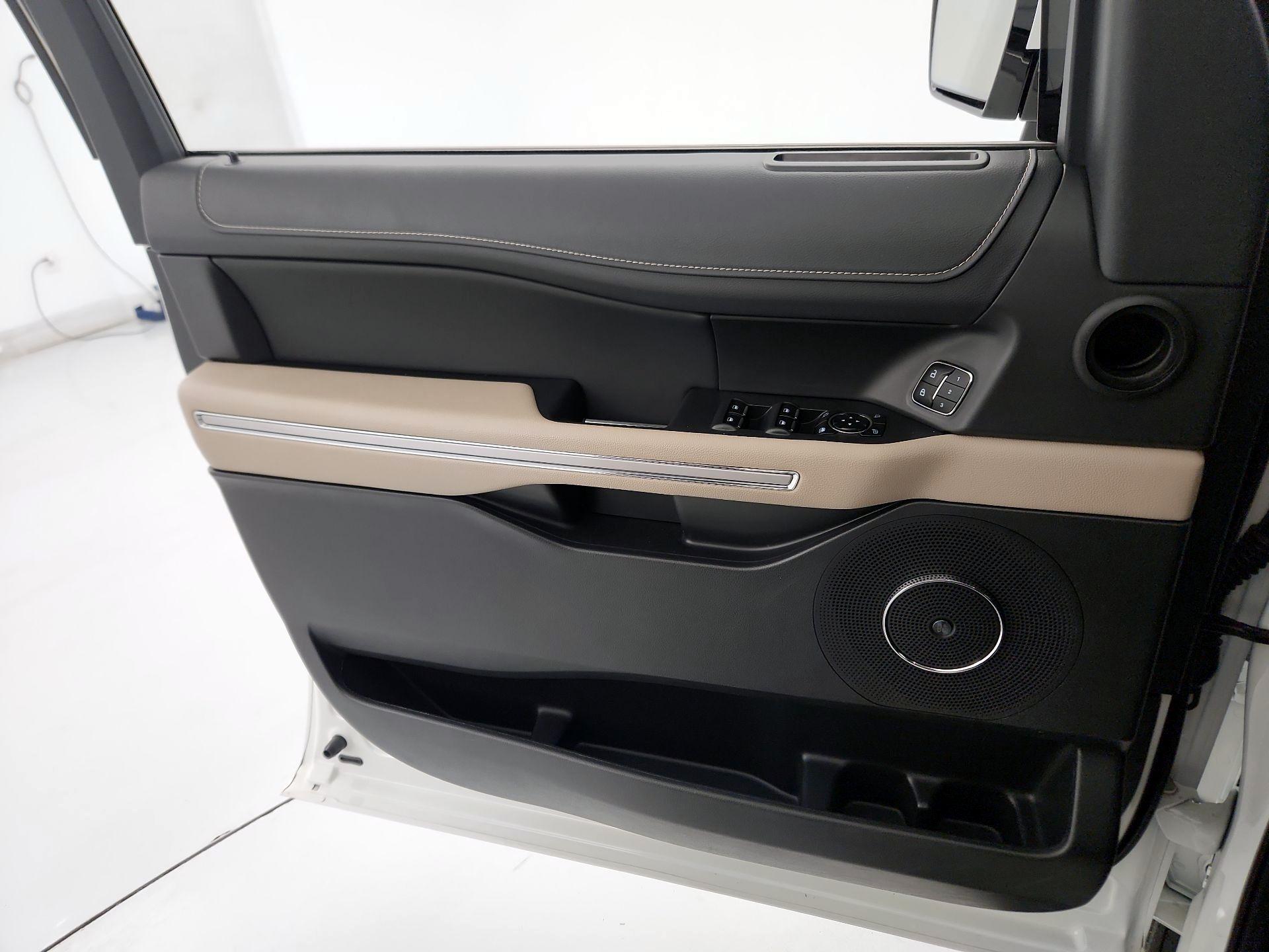 Thumbnail: 2024 Ford Expedition MAX - 12